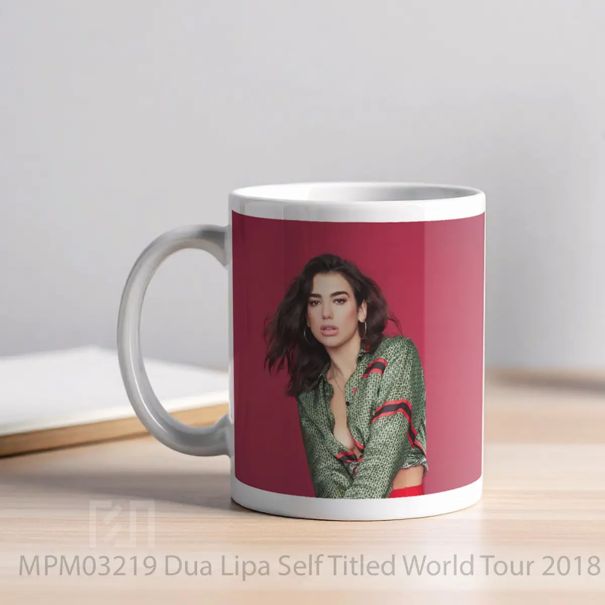 Mug Dua Lipa Self Titled World Tour 2018 9 MPM03219 - All-side / Desain