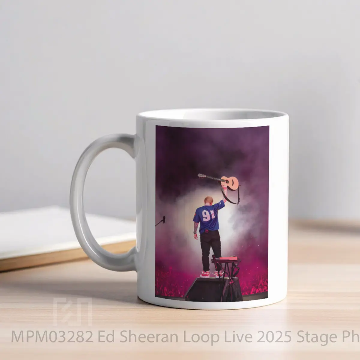 Mug Ed Sheeran Loop Live 2025 Stage Photo Tour MPM03282 - All-side / Desain