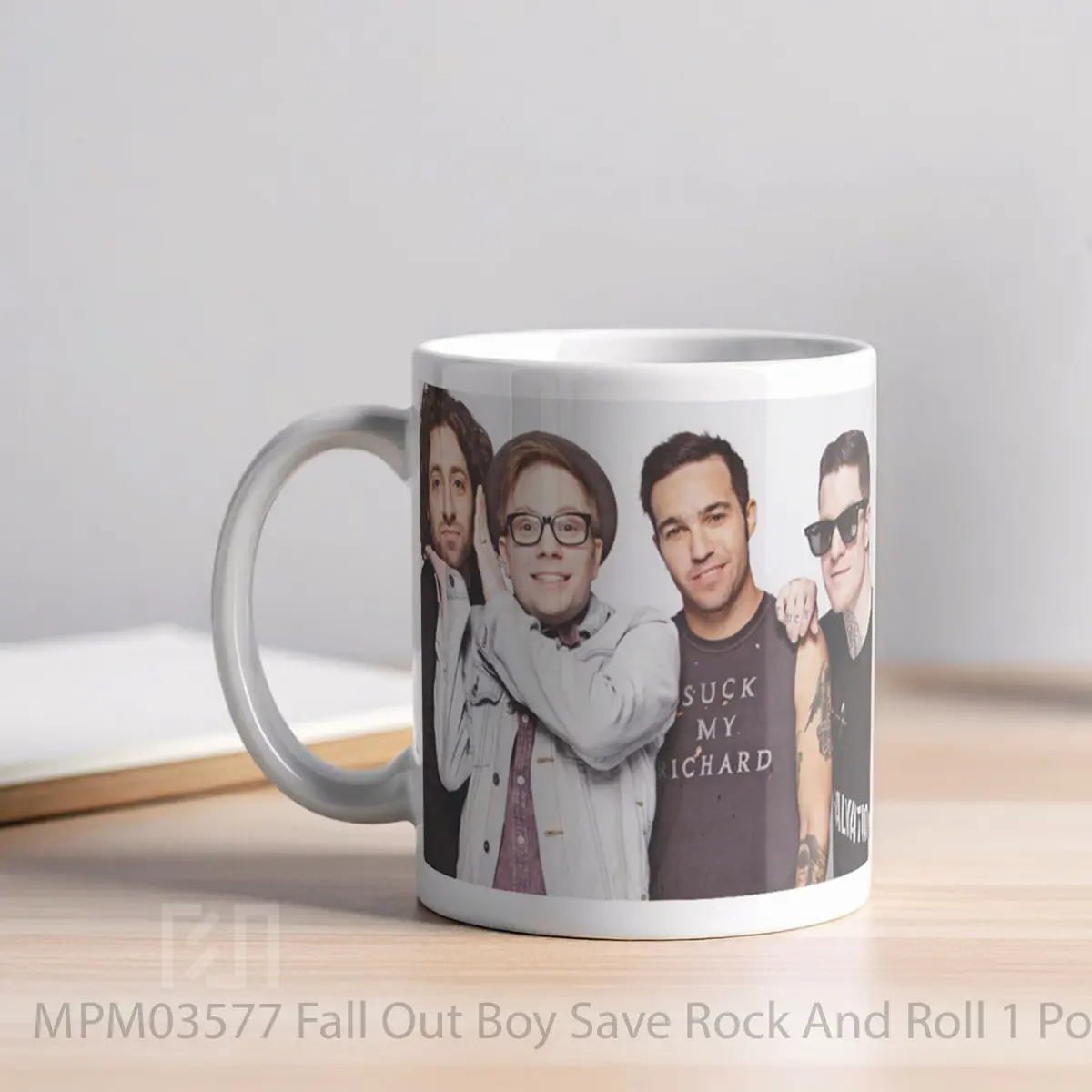 Mug Fall Out Boy Save Rock And Roll 1 MPM03577 - All-side / Desain