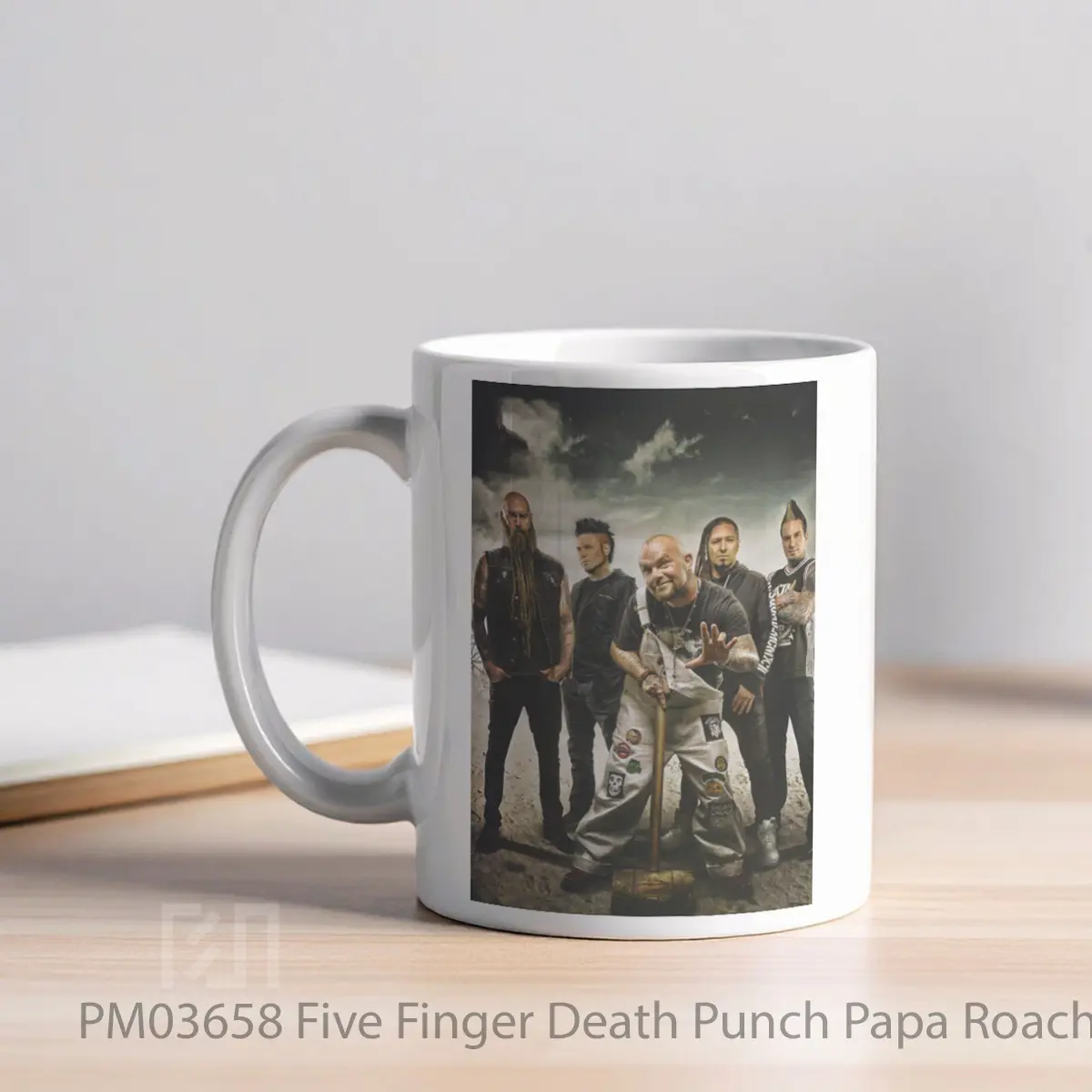 Mug Five Finger Death Punch Papa Roach London Wembley Tour MPM03658 - All-side / Desain
