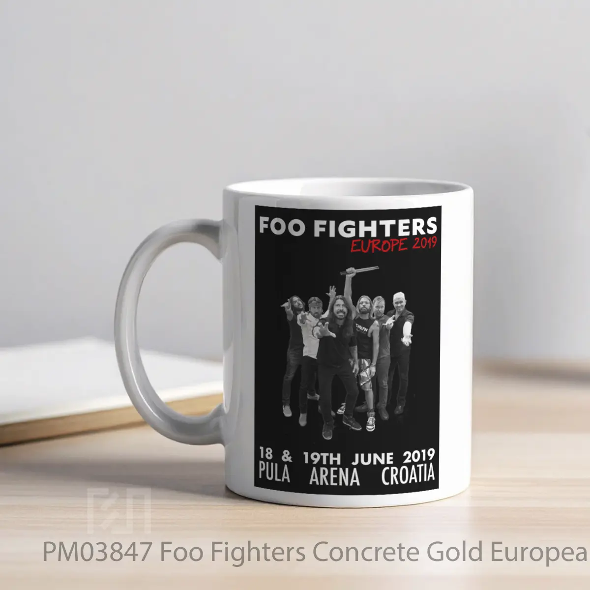 Mug Foo Fighters Concrete Gold European Tour 2019 Pula Arena Croatia 1 MPM03847 - All-side / Desain