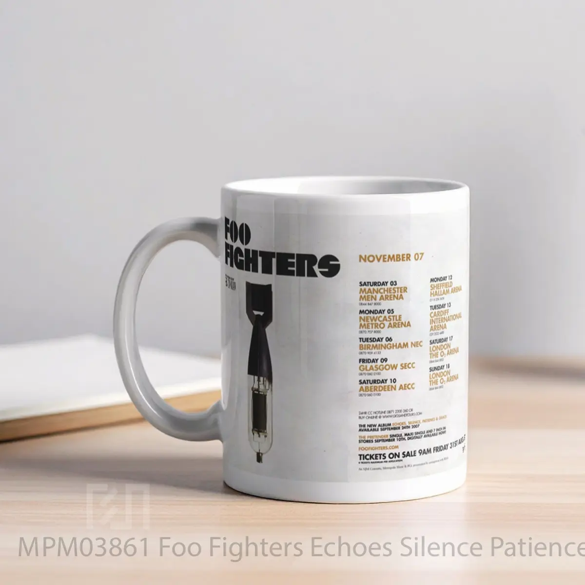 Mug Foo Fighters Echoes Silence Patience And Grace Uk Tour 2007 MPM03861 - All-side / Desain