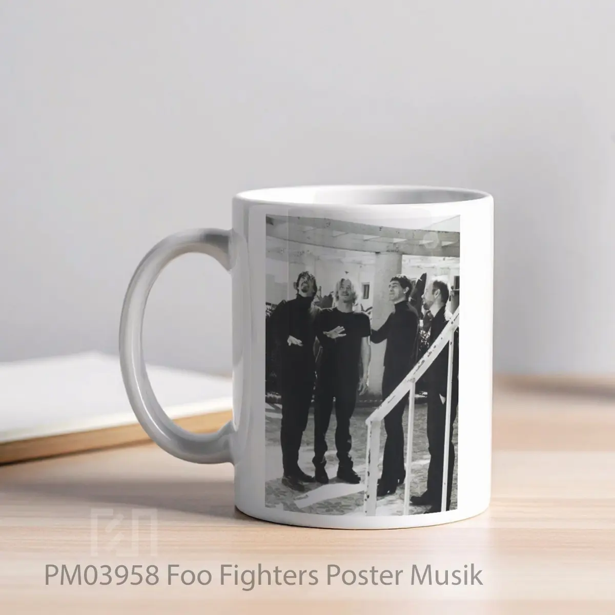 Mug Foo Fighters MPM03958 - All-side / Desain