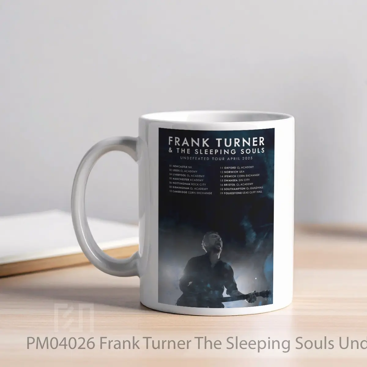 Mug Frank Turner The Sleeping Souls Undefeated Uk Tour 2025 MPM04026 - All-side / Desain