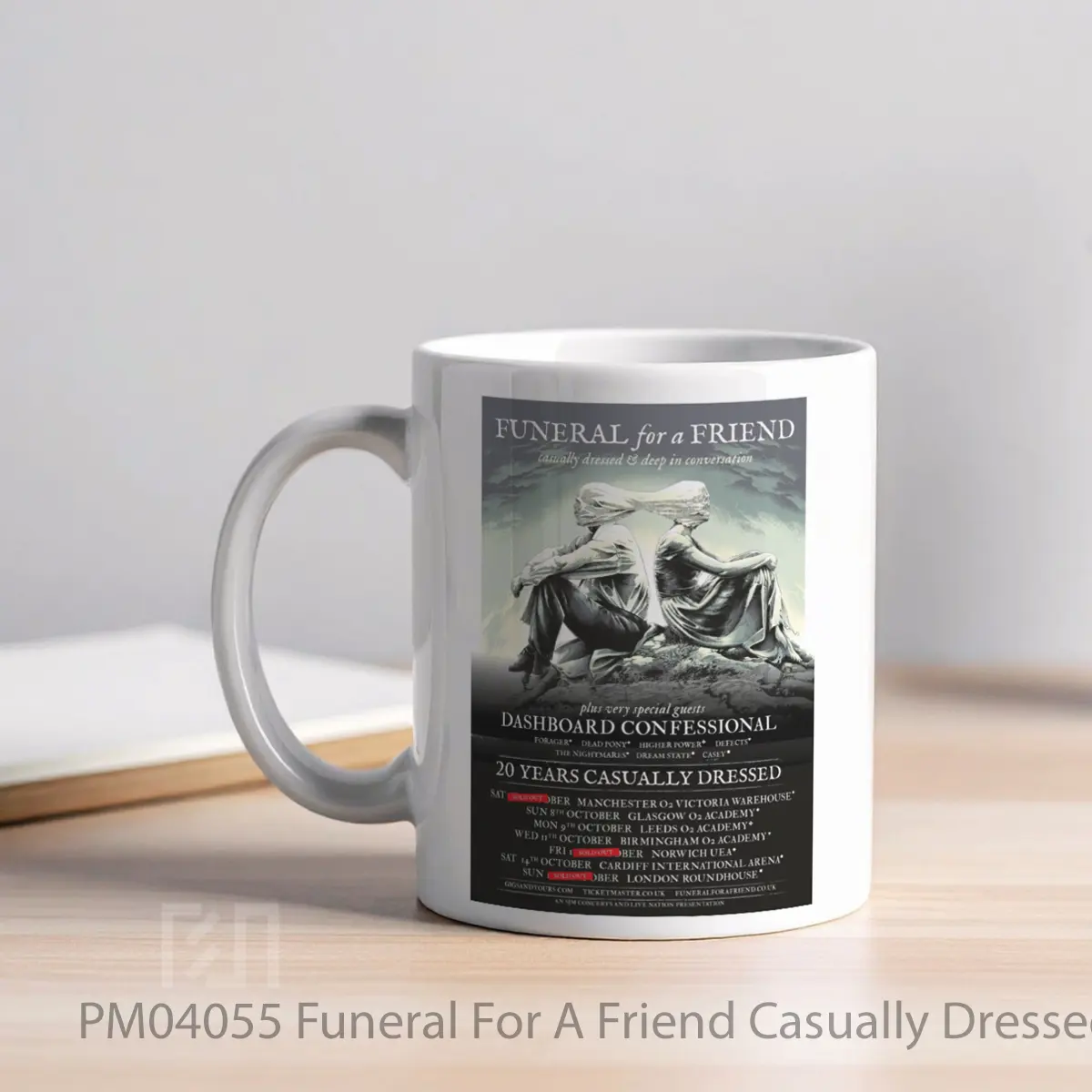 Mug Funeral For A Friend Casually Dressed And Deep In Conversation Tour MPM04055 - All-side / Desain
