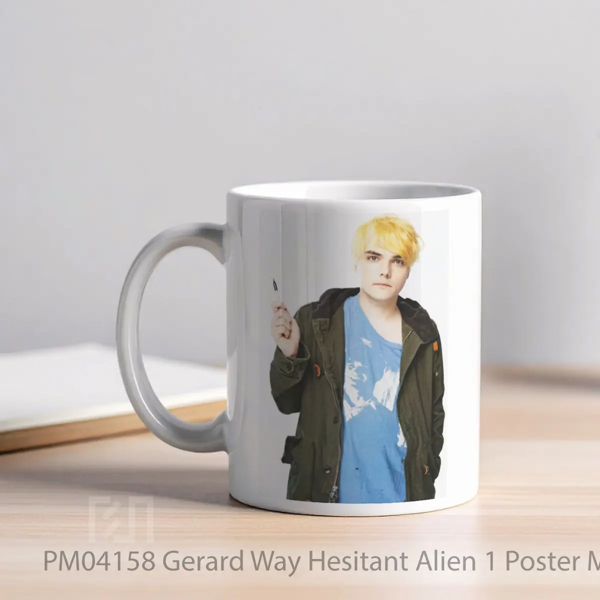 Mug Gerard Way Hesitant Alien 1 MPM04158 - All-side / Desain