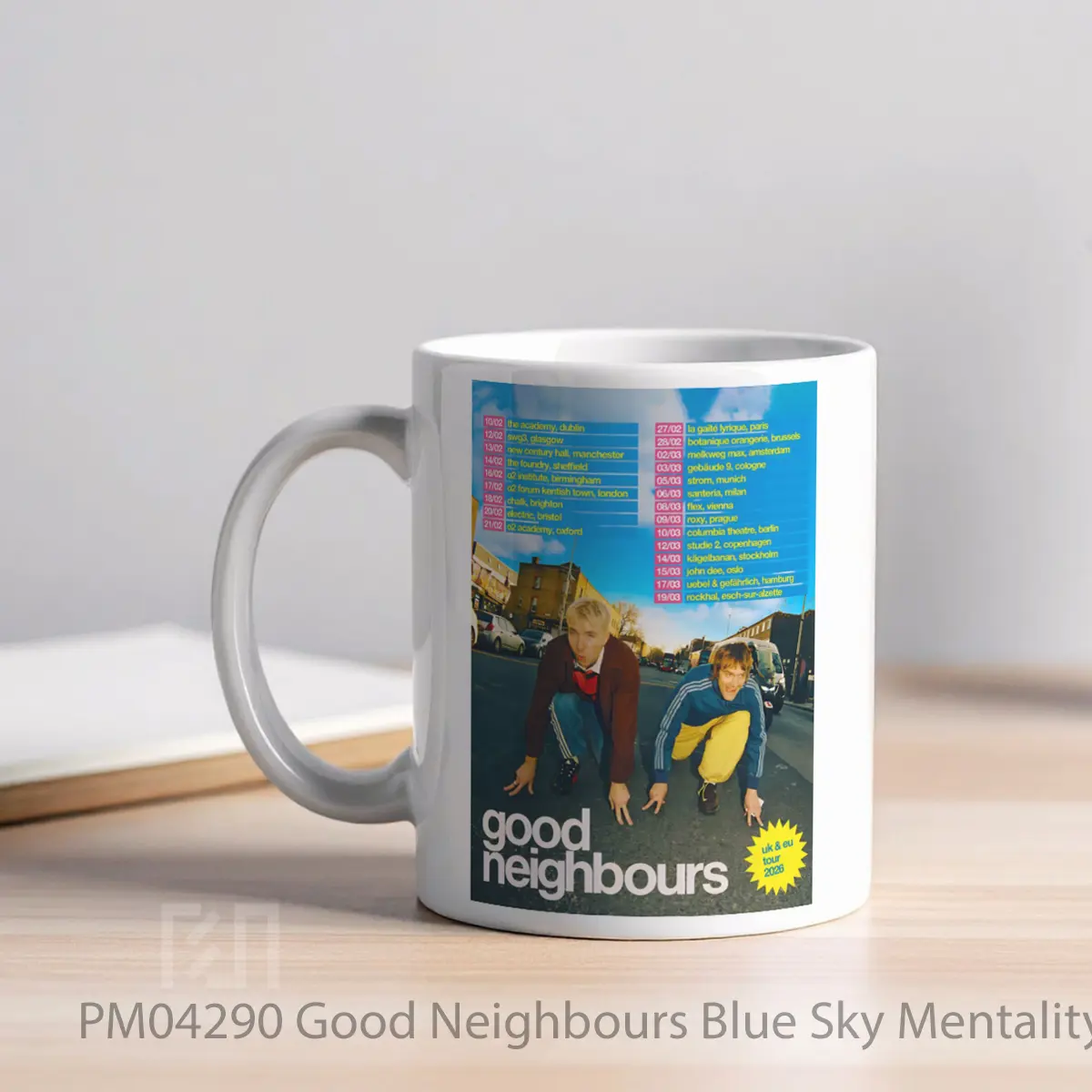 Mug Good Neighbours Blue Sky Mentality 2026 Uk Tour MPM04290 - All-side / Desain