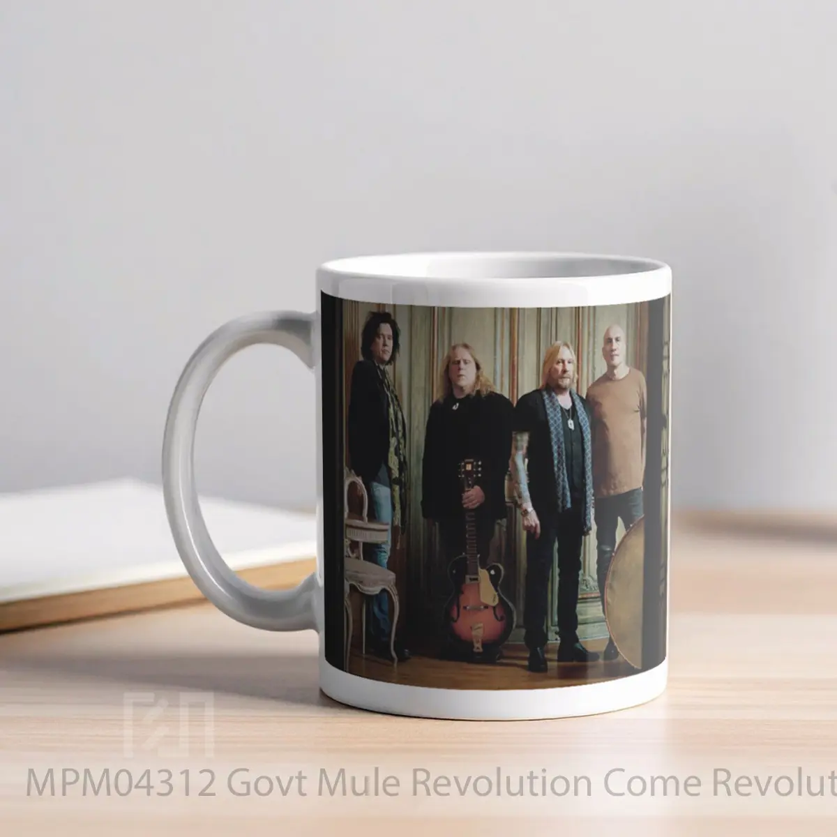 Mug Govt Mule Revolution Come Revolution Go 2019 Tour MPM04312 - All-side / Desain