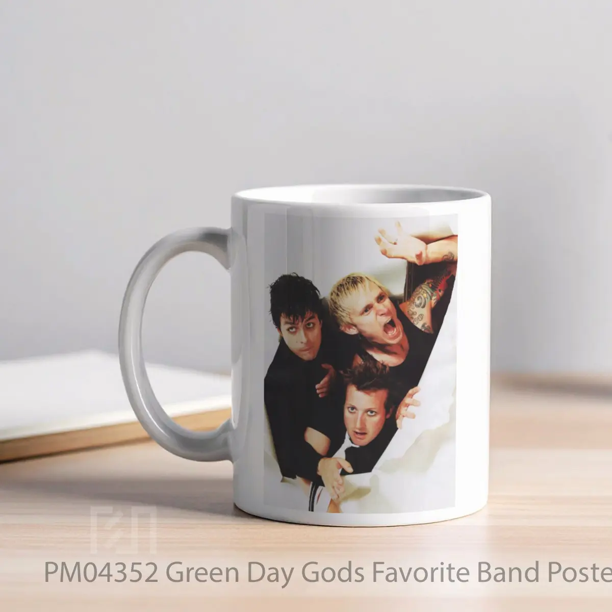 Mug Green Day Gods Favorite Band MPM04352 - All-side / Desain