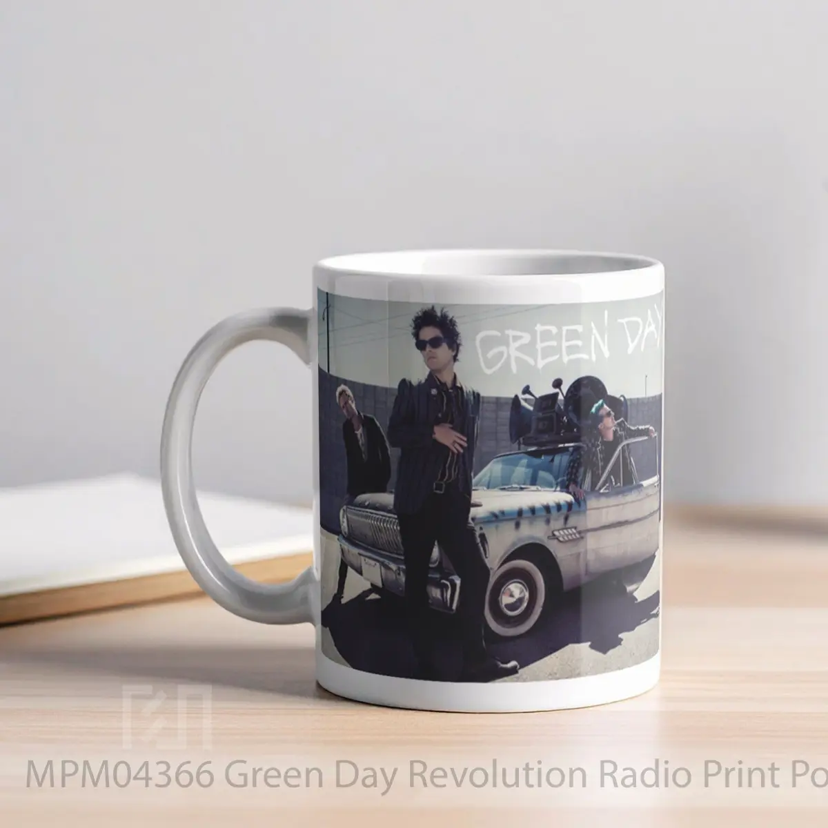 Mug Green Day Revolution Radio Print MPM04366 - All-side / Desain