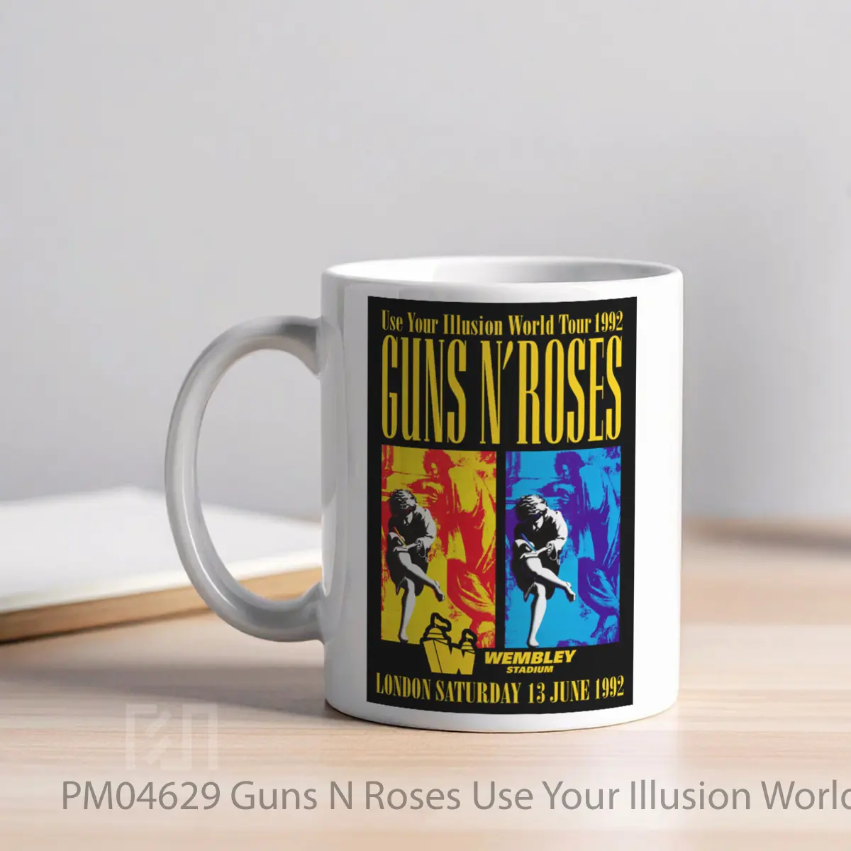 Mug Guns N Roses Use Your Illusion World Tour 1992 London MPM04629 - All-side / Desain