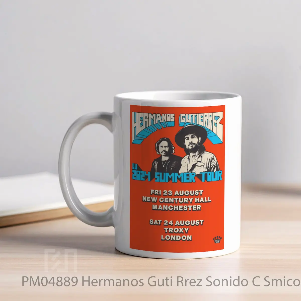Mug Hermanos Guti Rrez Sonido C Smico Uk Tour 2024 Manchester MPM04889 - All-side / Desain
