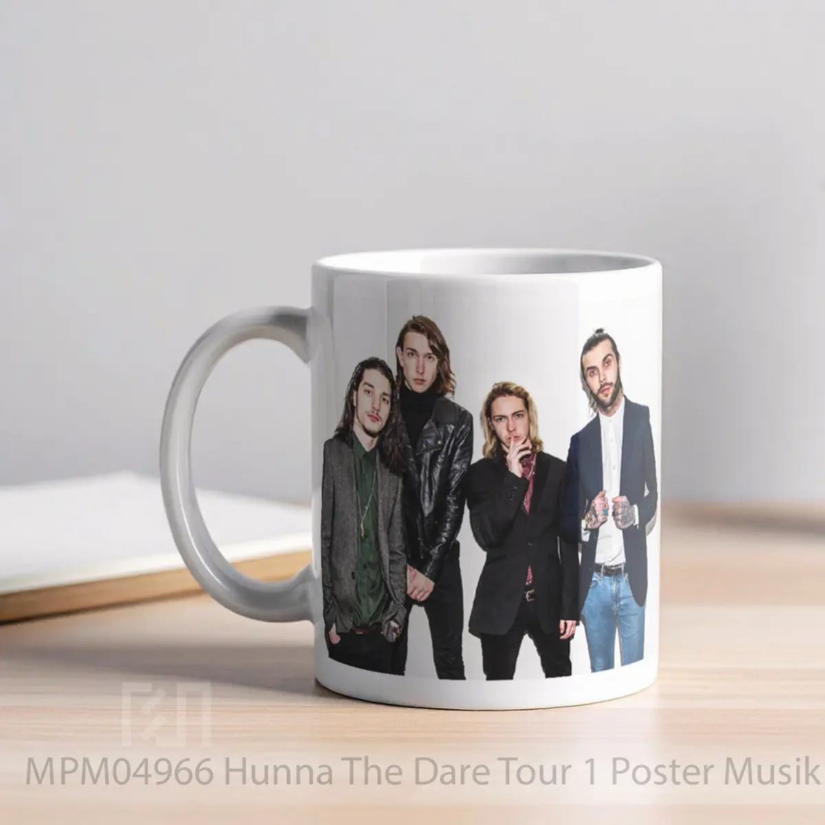 Mug Hunna The Dare Tour 1 MPM04966 - All-side / Desain