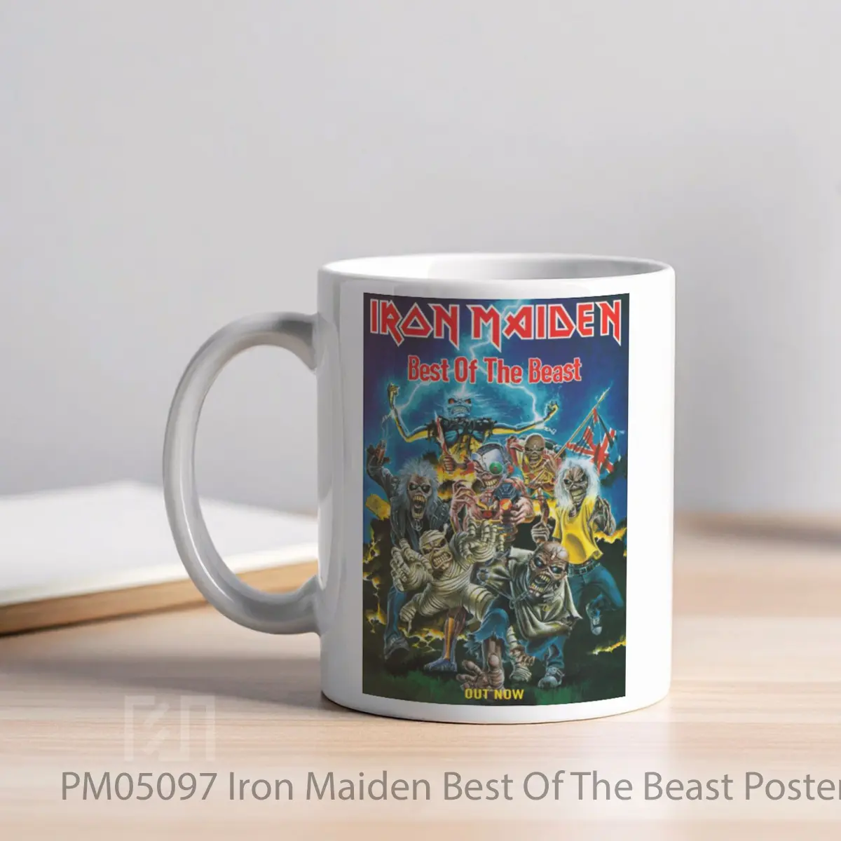 Mug Iron Maiden Best Of The Beast MPM05097 - All-side / Desain