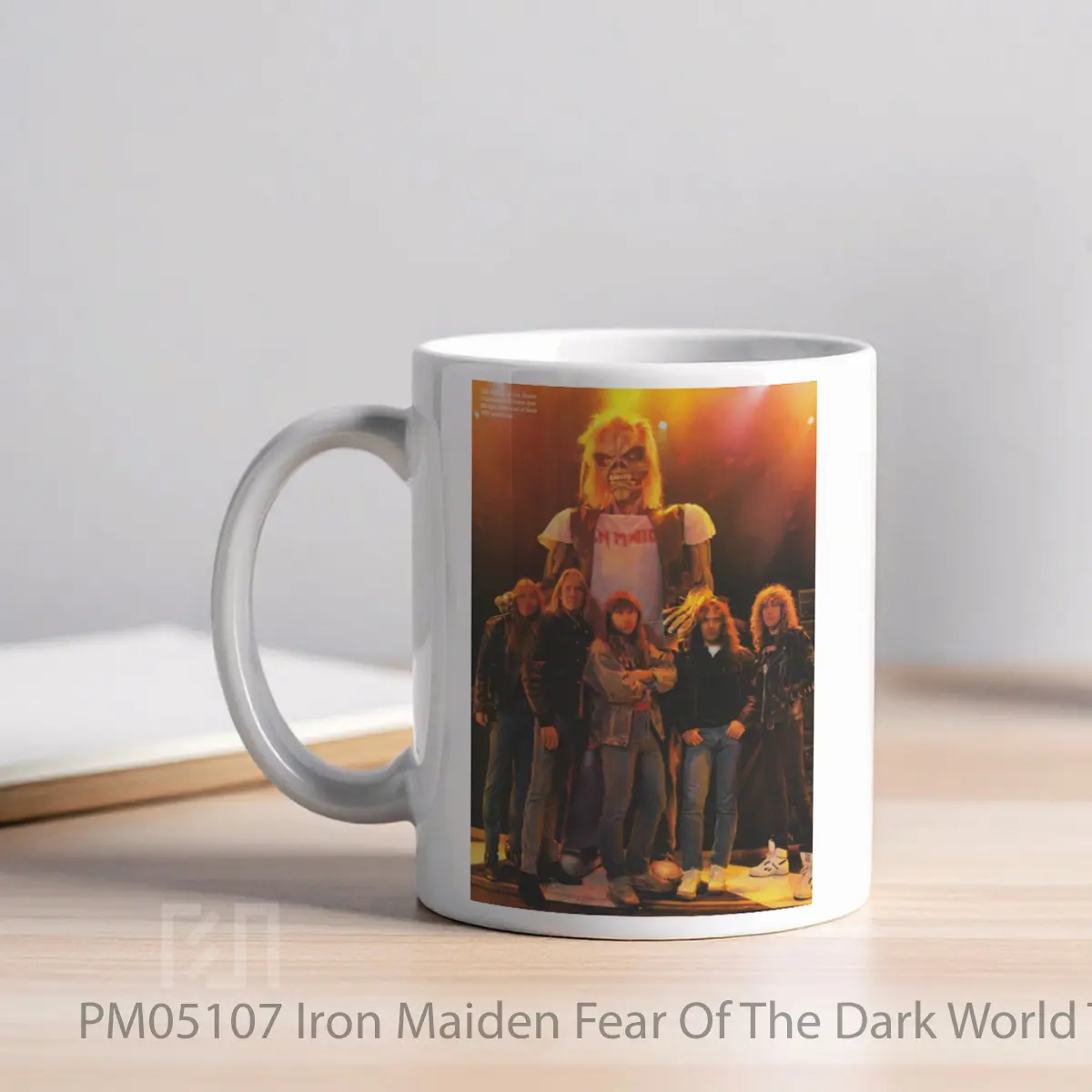 Mug Iron Maiden Fear Of The Dark World Tour MPM05107 - All-side / Desain