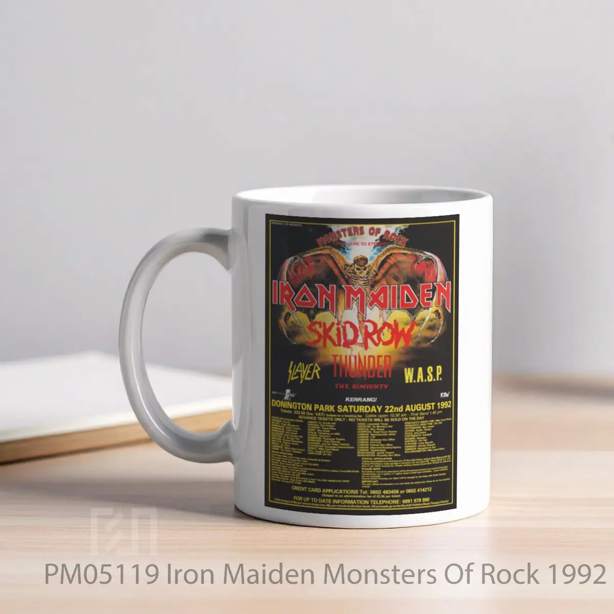 Mug Iron Maiden Monsters Of Rock 1992 MPM05119 - All-side / Desain
