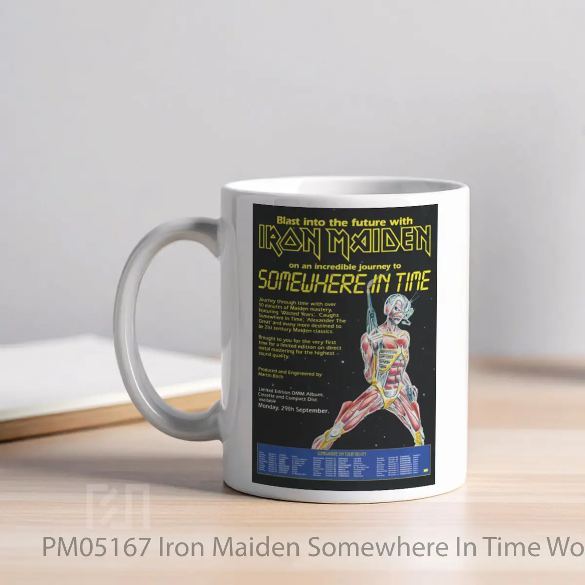Mug Iron Maiden Somewhere In Time World Tour 1986 87 MPM05167 - All-side / Desain