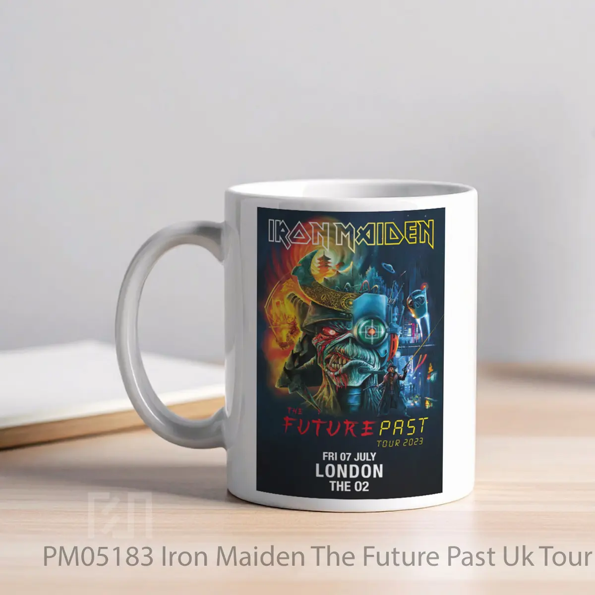 Mug Iron Maiden The Future Past Uk Tour 2023 London O2 MPM05183 - All-side / Desain