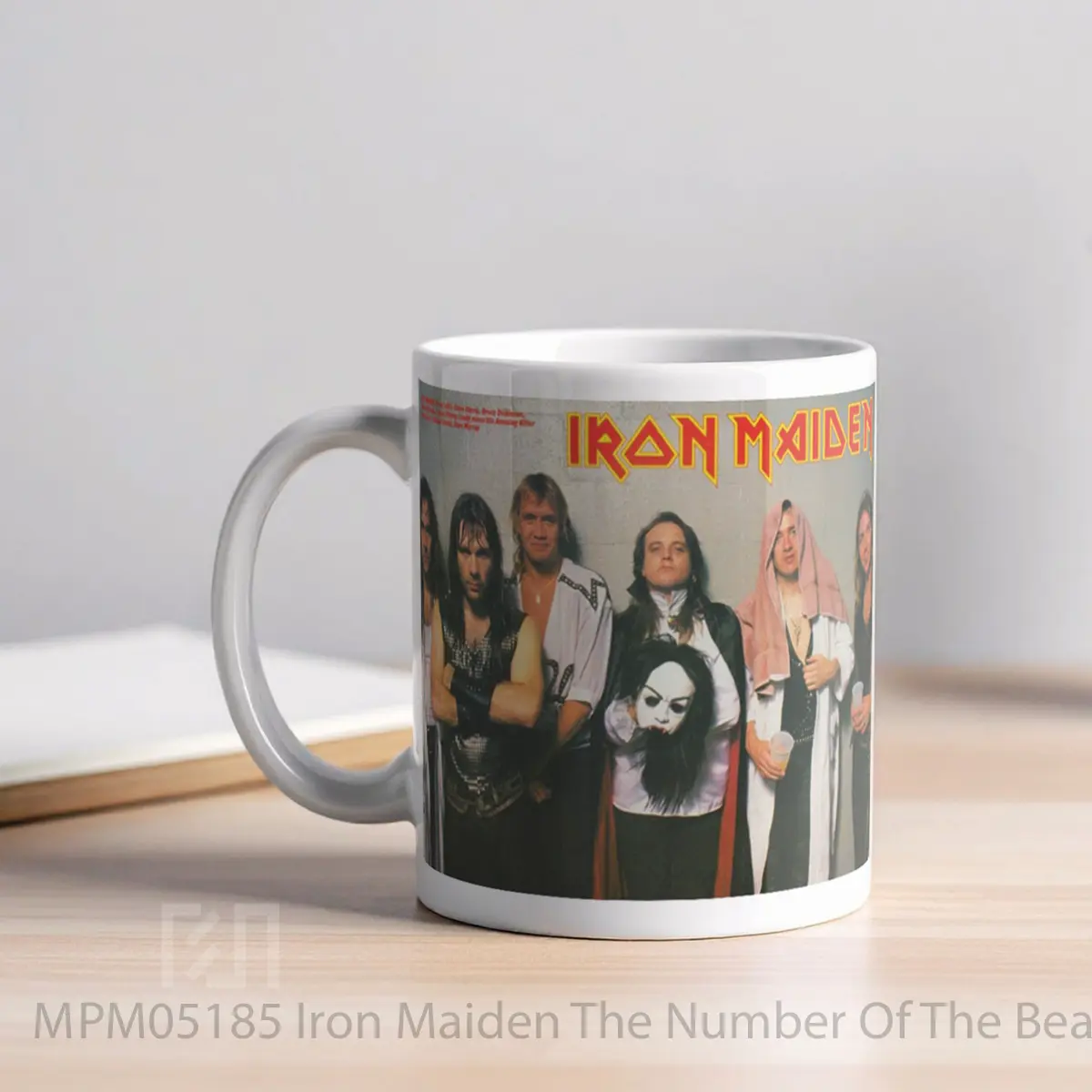 Mug Iron Maiden The Number Of The Beast MPM05185 - All-side / Desain