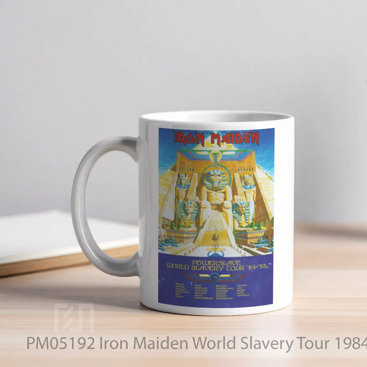 Mug Iron Maiden World Slavery Tour 1984 1985 MPM05192 - All-side / Desain