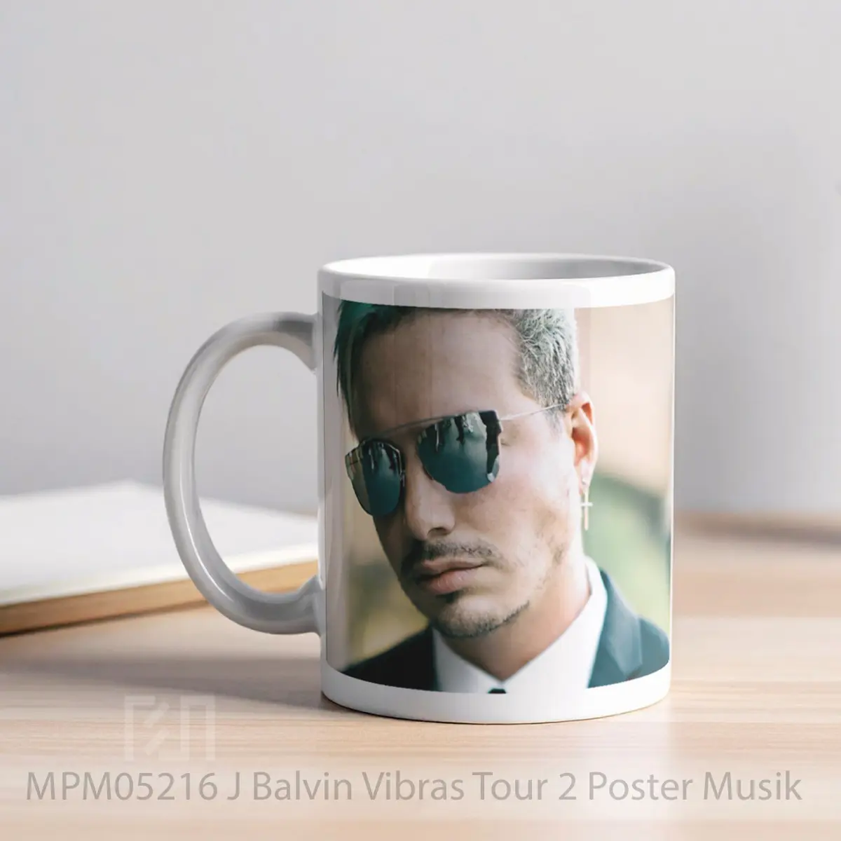 Mug J Balvin Vibras Tour 2 MPM05216 - All-side / Desain