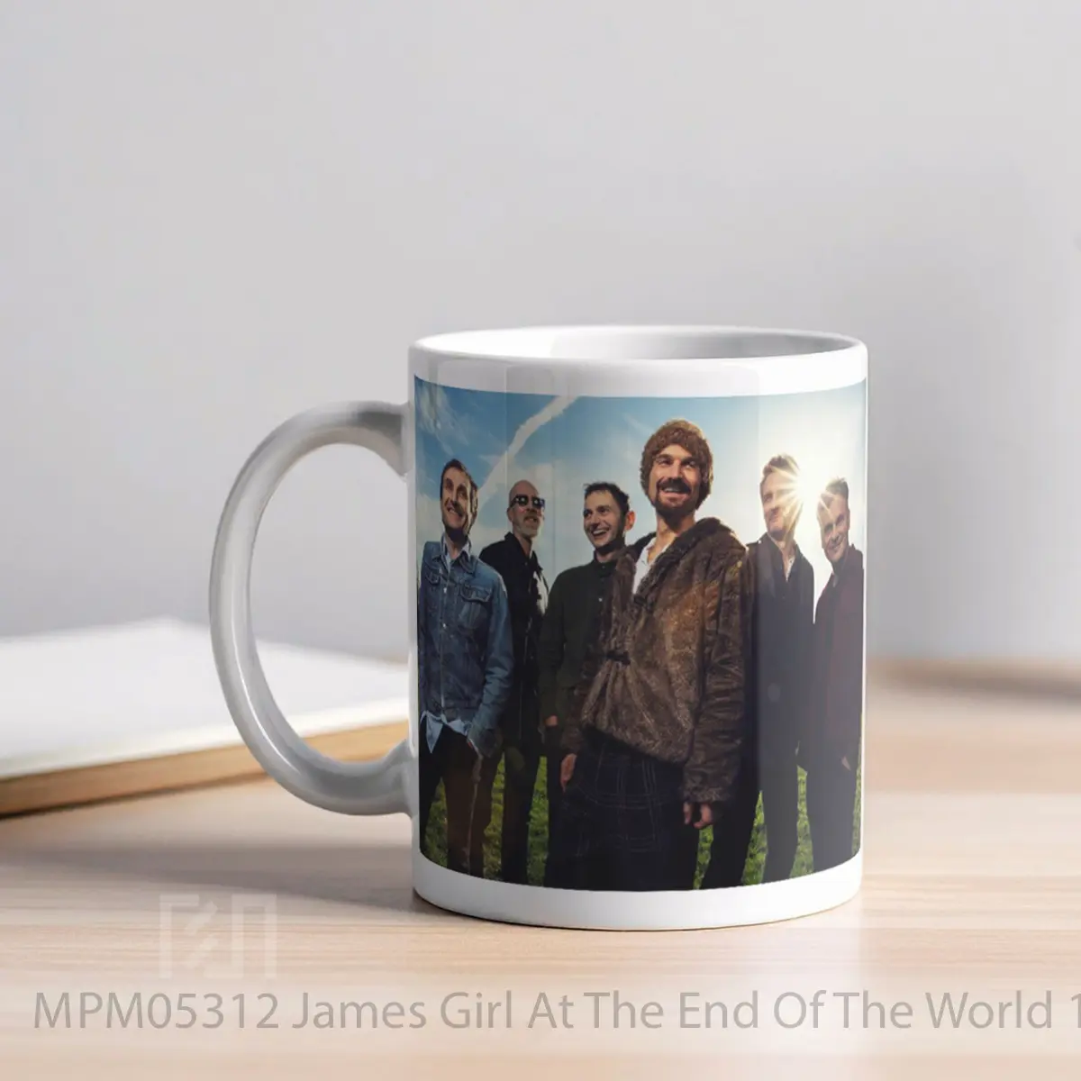 Mug James Girl At The End Of The World 1 MPM05312 - All-side / Desain