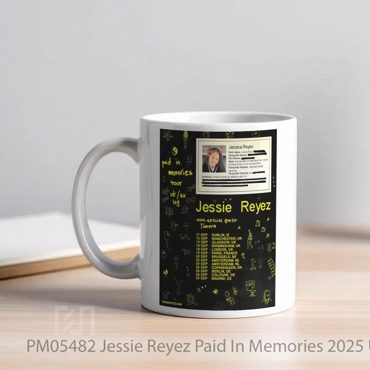 Mug Jessie Reyez Paid In Memories 2025 Uk Europe Tour MPM05482 - All-side / Desain