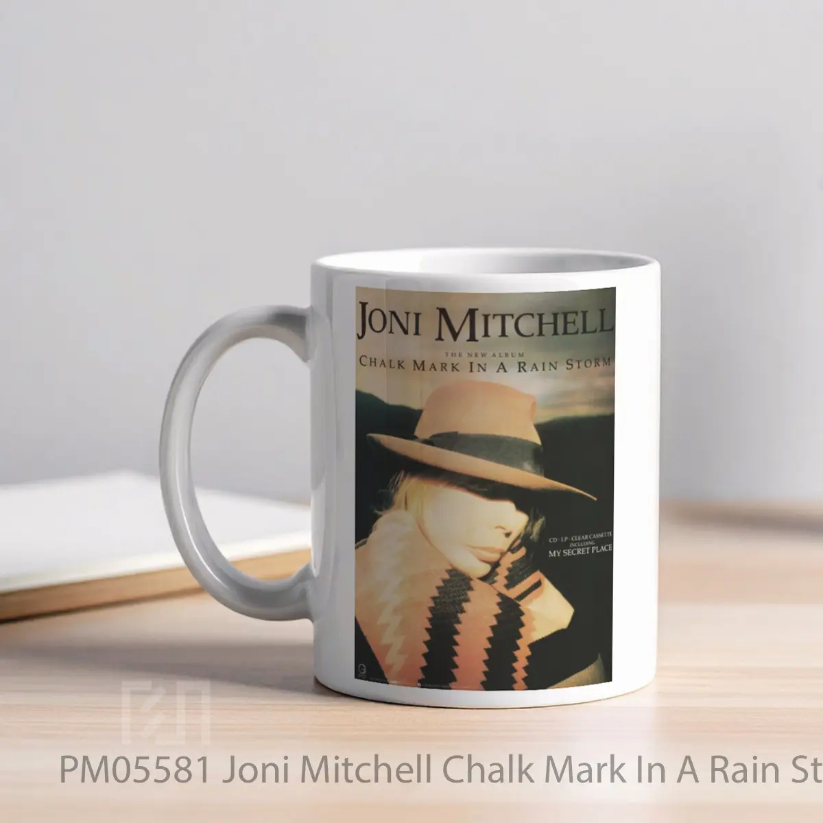 Mug Joni Mitchell Chalk Mark In A Rain Storm MPM05581 - All-side / Desain