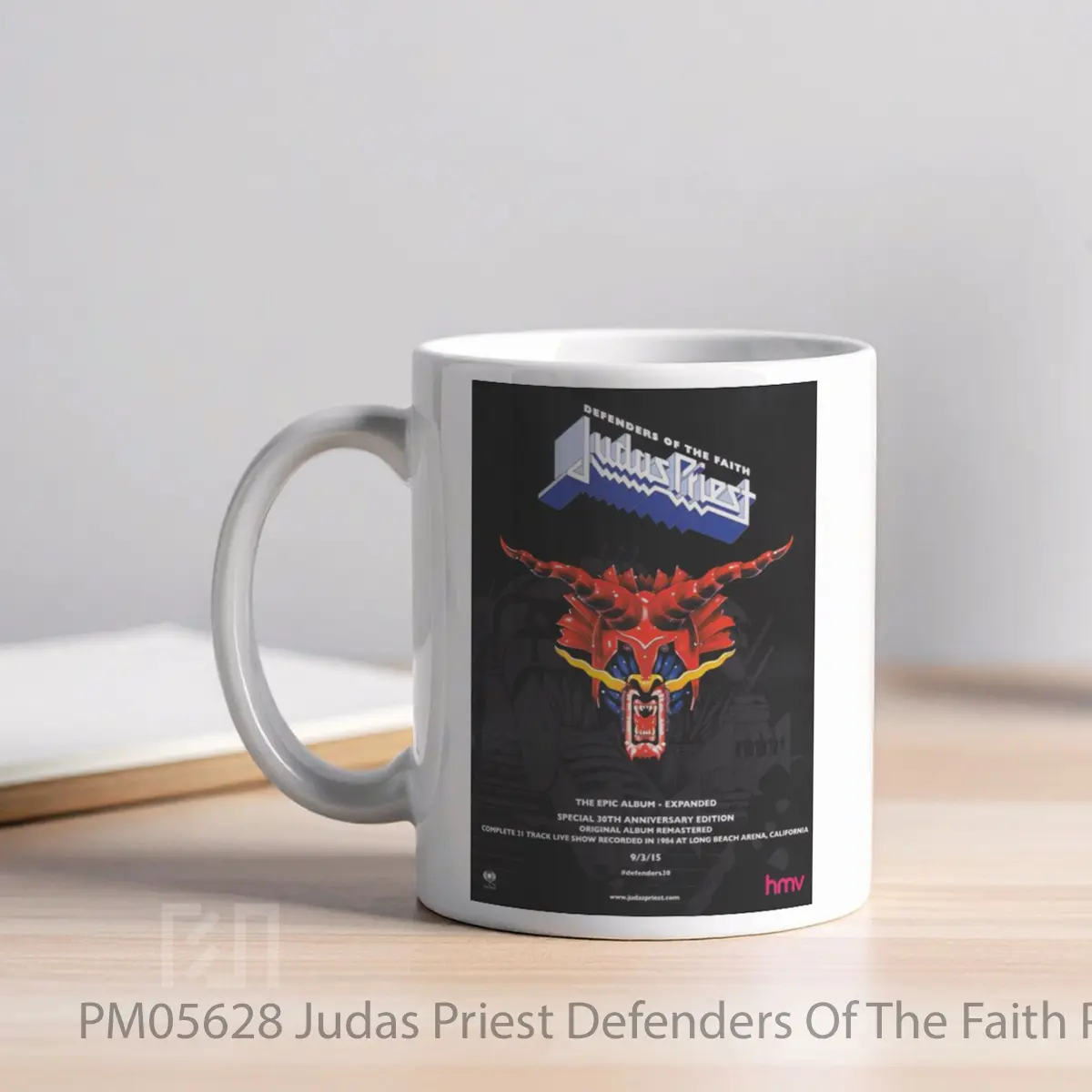 Mug Judas Priest Defenders Of The Faith MPM05628 - All-side / Desain
