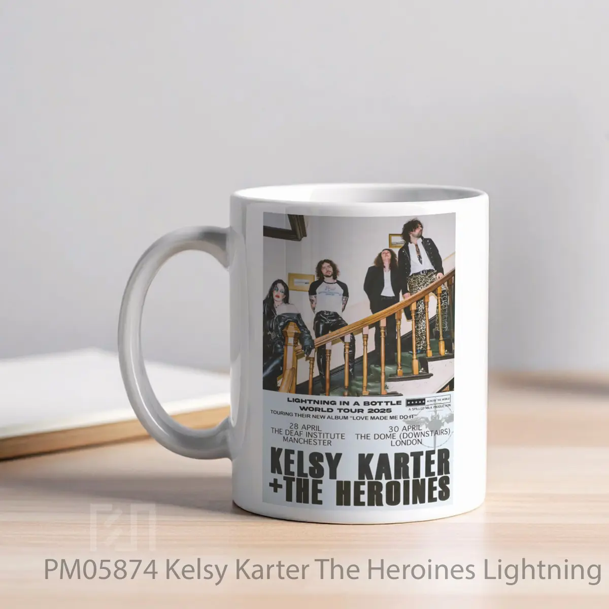 Mug Kelsy Karter The Heroines Lightning In A Bottle MPM05874 - All-side / Desain