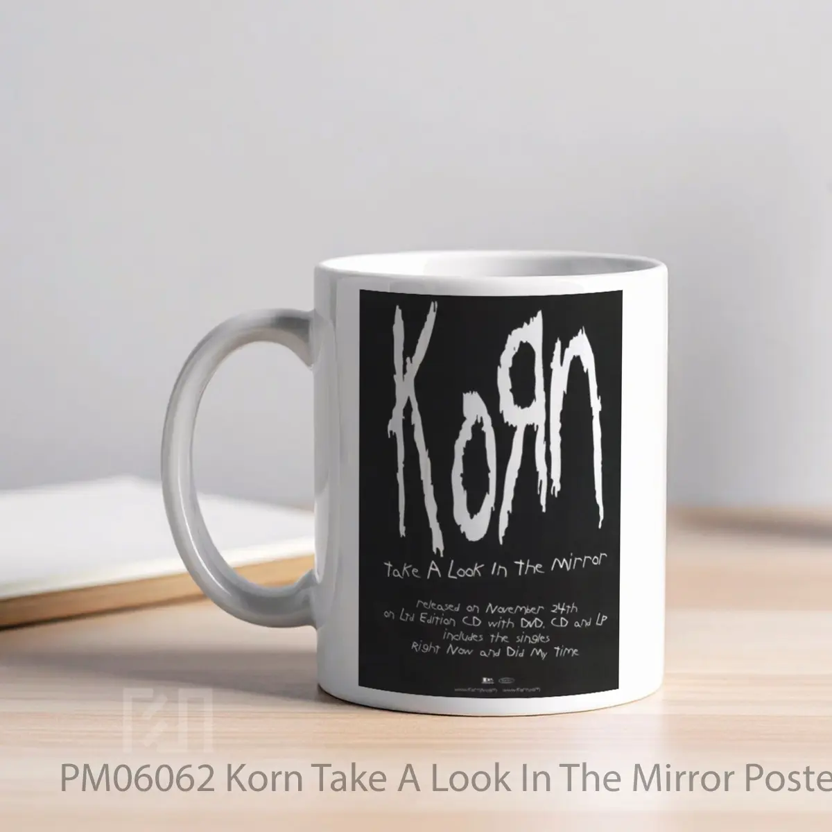 Mug Korn Take A Look In The Mirror MPM06062 - All-side / Desain