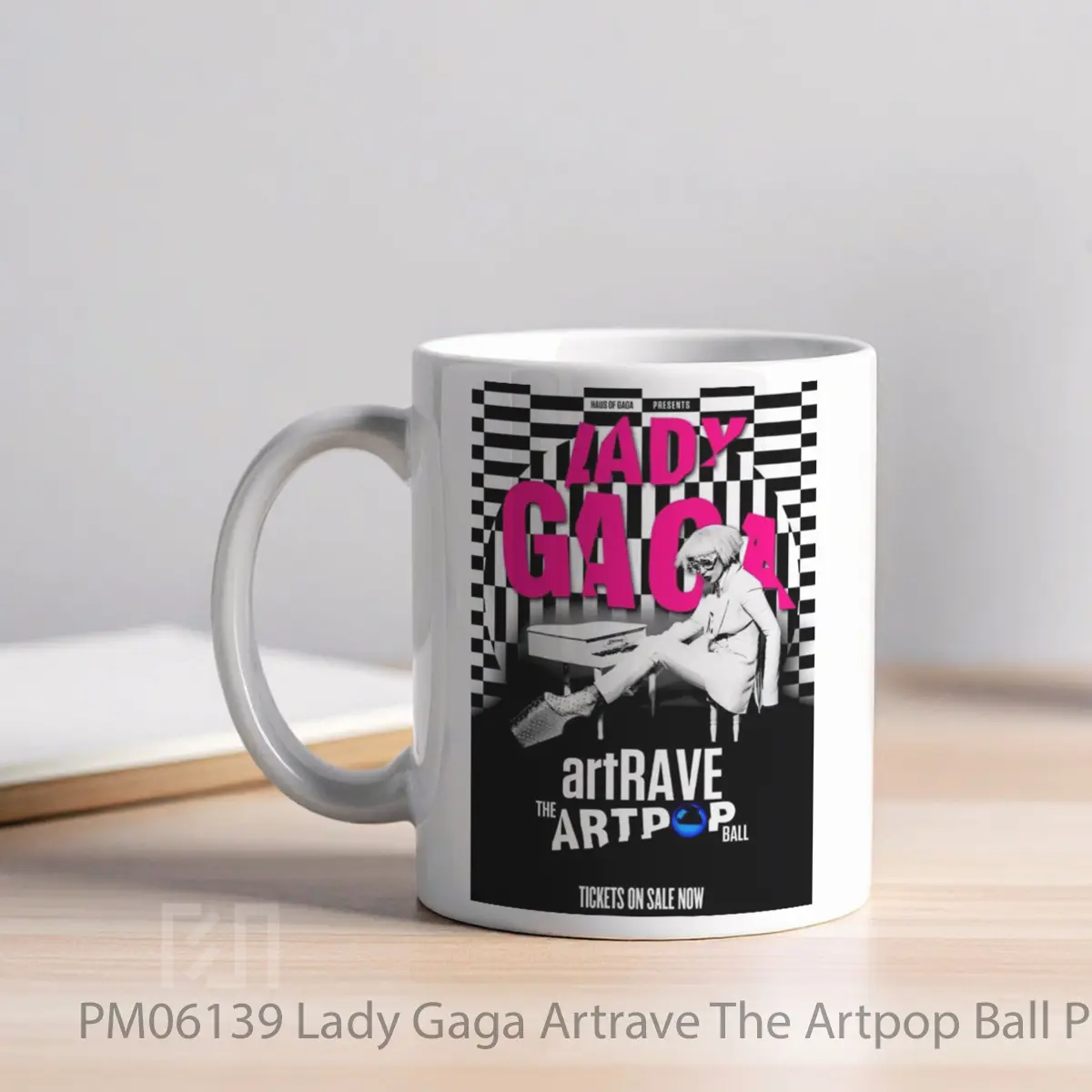Mug Lady Gaga Artrave The Artpop Ball MPM06139 - All-side / Desain