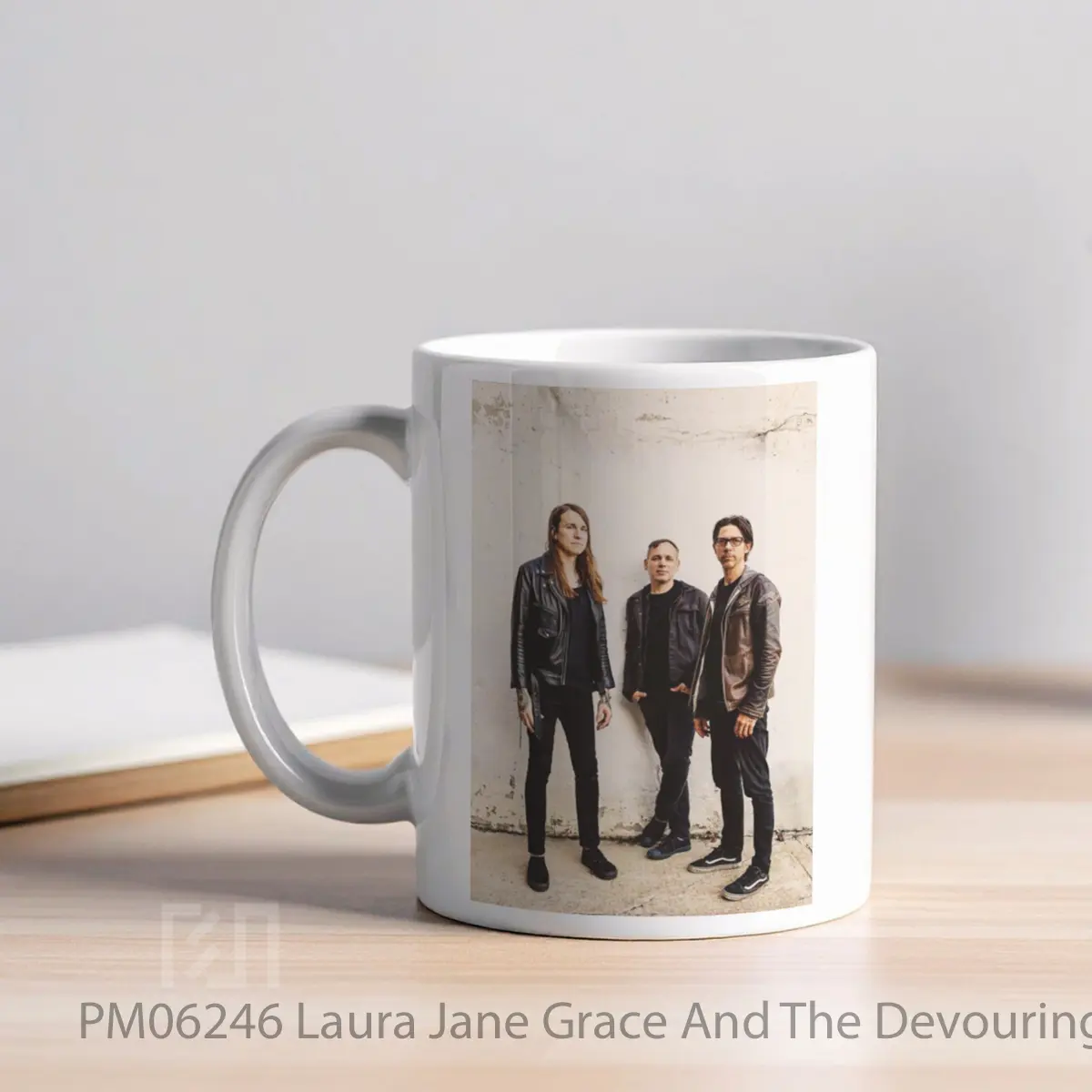 Mug Laura Jane Grace And The Devouring Mothers MPM06246 - All-side / Desain