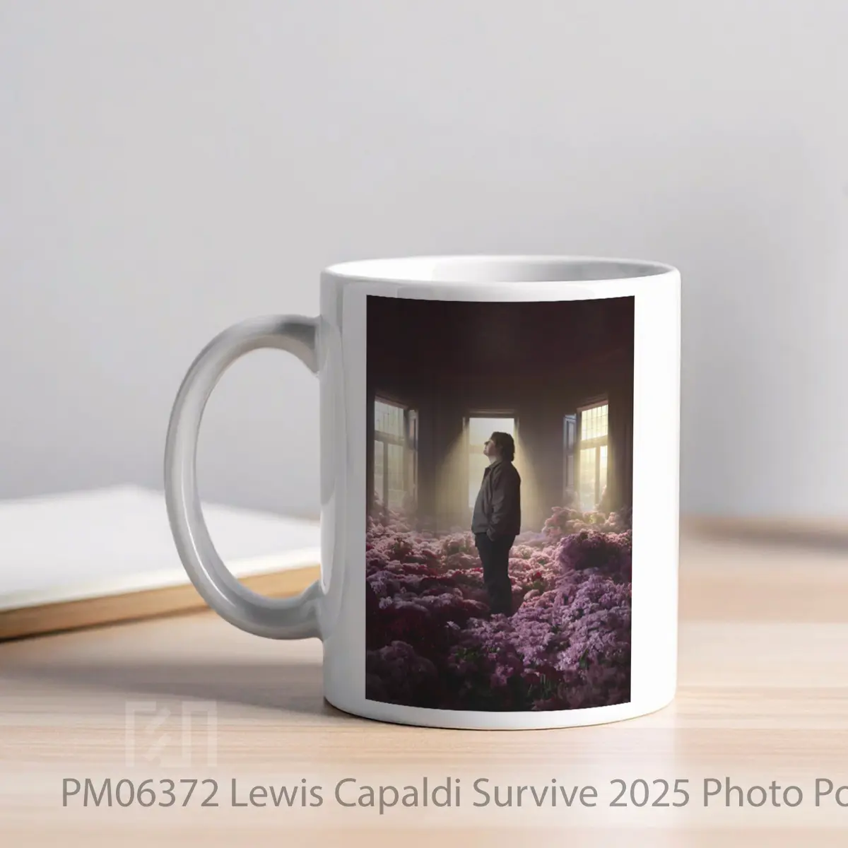 Mug Lewis Capaldi Survive 2025 Photo MPM06372 - All-side / Desain