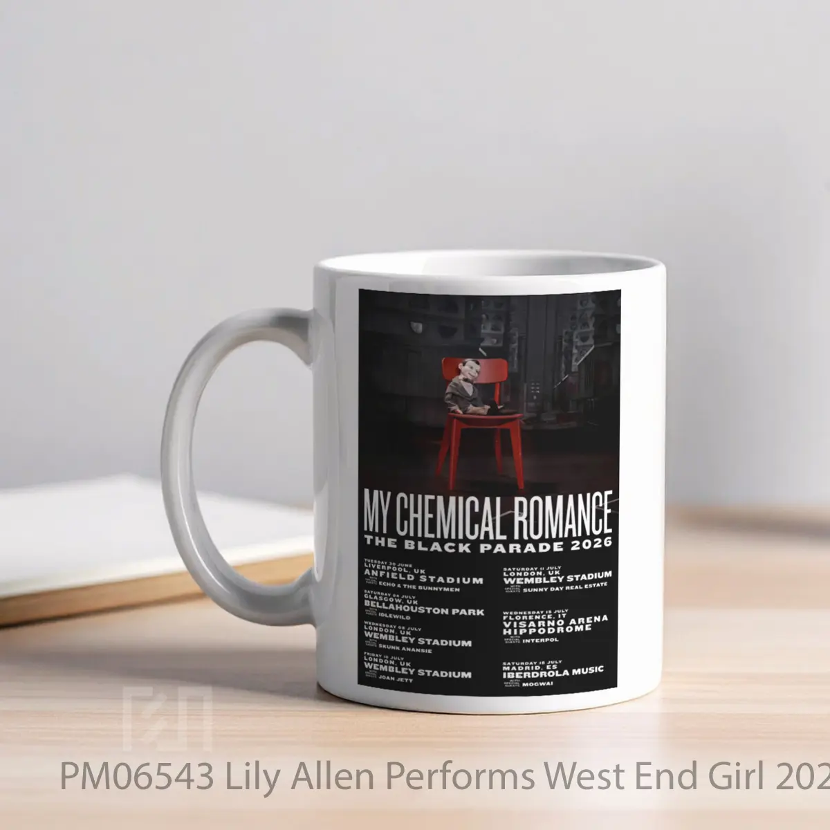Mug Lily Allen Performs West End Girl 2026 Uk Arena Tour MPM06543 - All-side / Desain