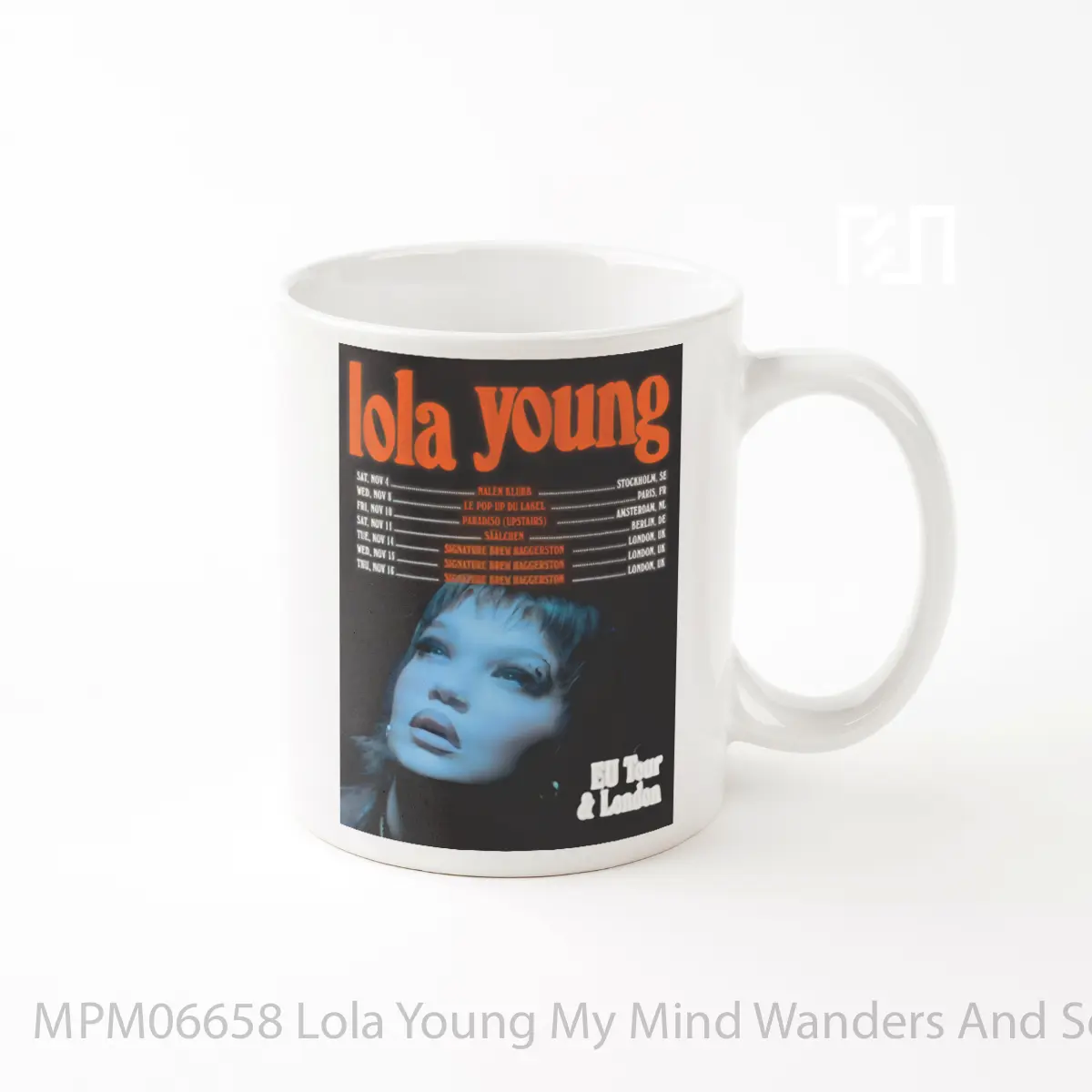Mug Lola Young My Mind Wanders And Sometimes Leaves Completely 2023 European Uk Tour MPM06658