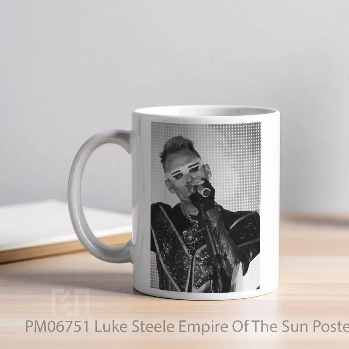 Mug Luke Steele Empire Of The Sun MPM06751 - All-side / Desain