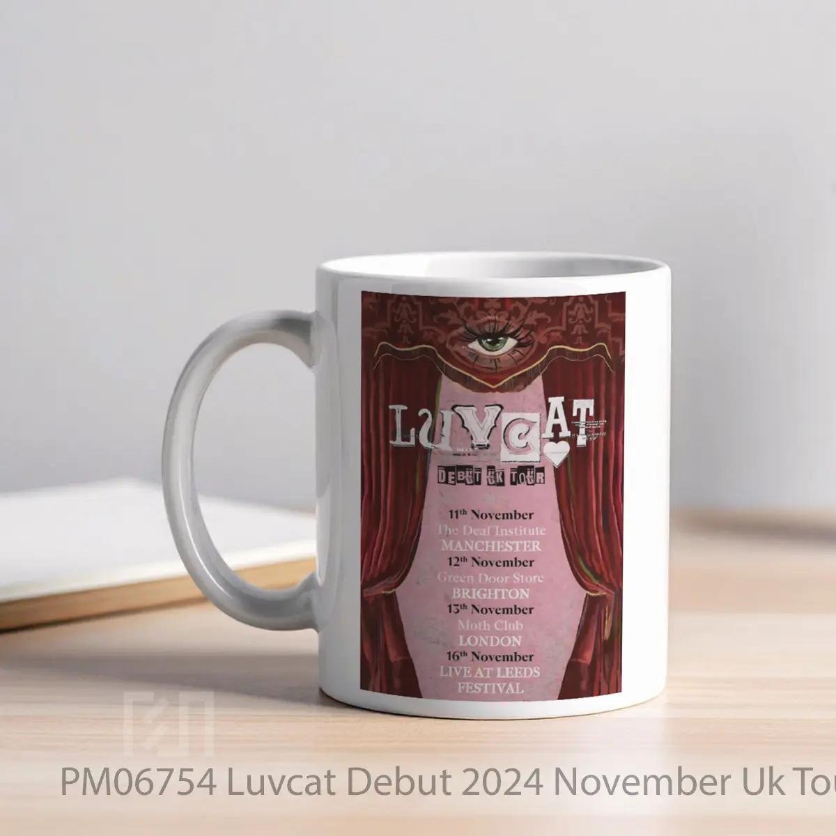 Mug Luvcat Debut 2024 November Uk Tour MPM06754 - All-side / Desain