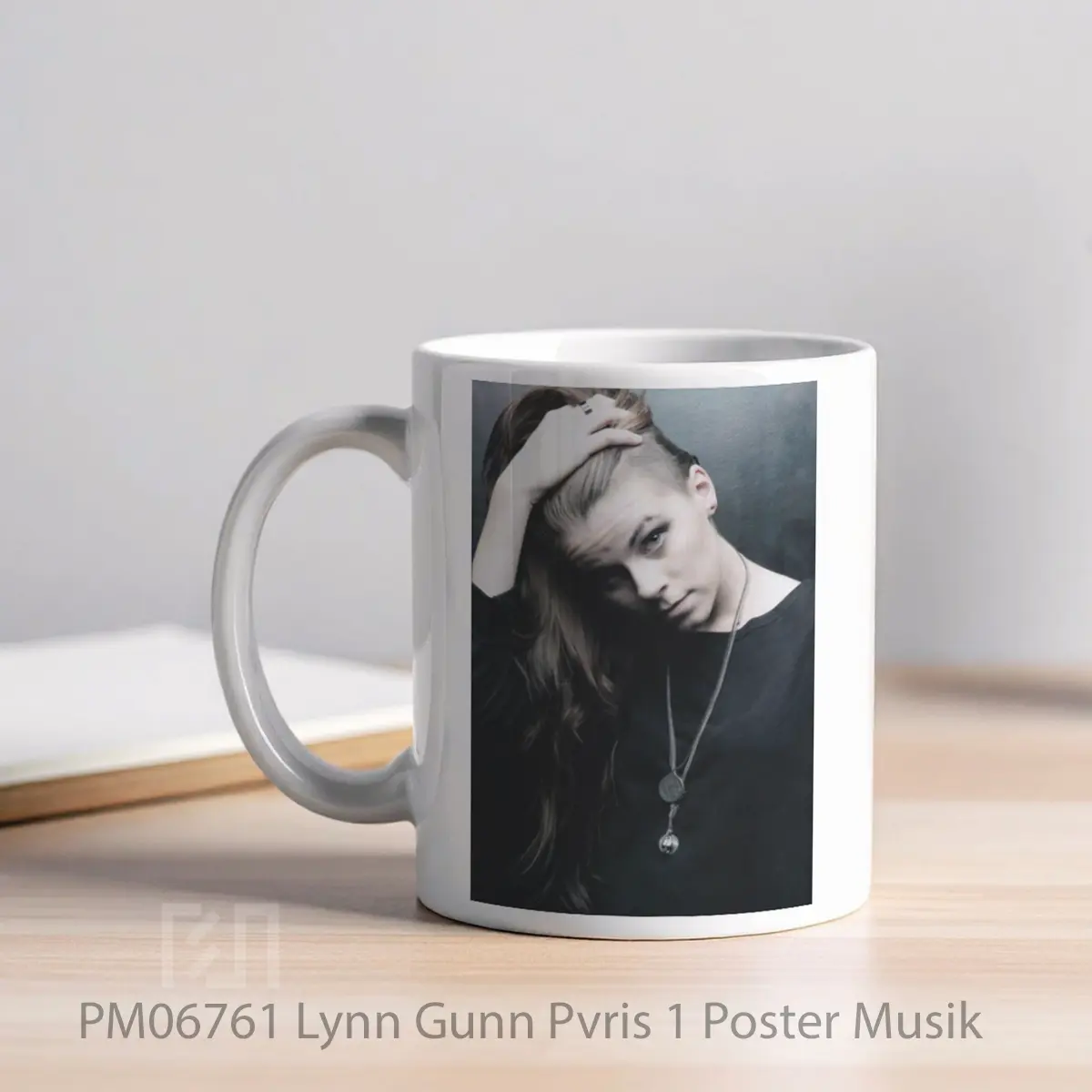 Mug Lynn Gunn Pvris 1 MPM06761 - All-side / Desain