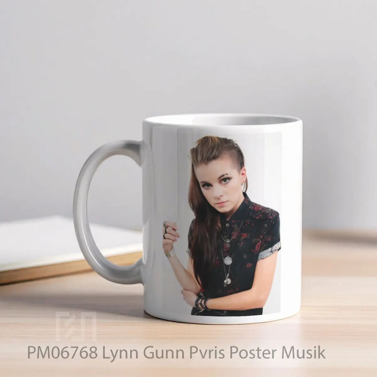 Mug Lynn Gunn Pvris MPM06768 - All-side / Desain