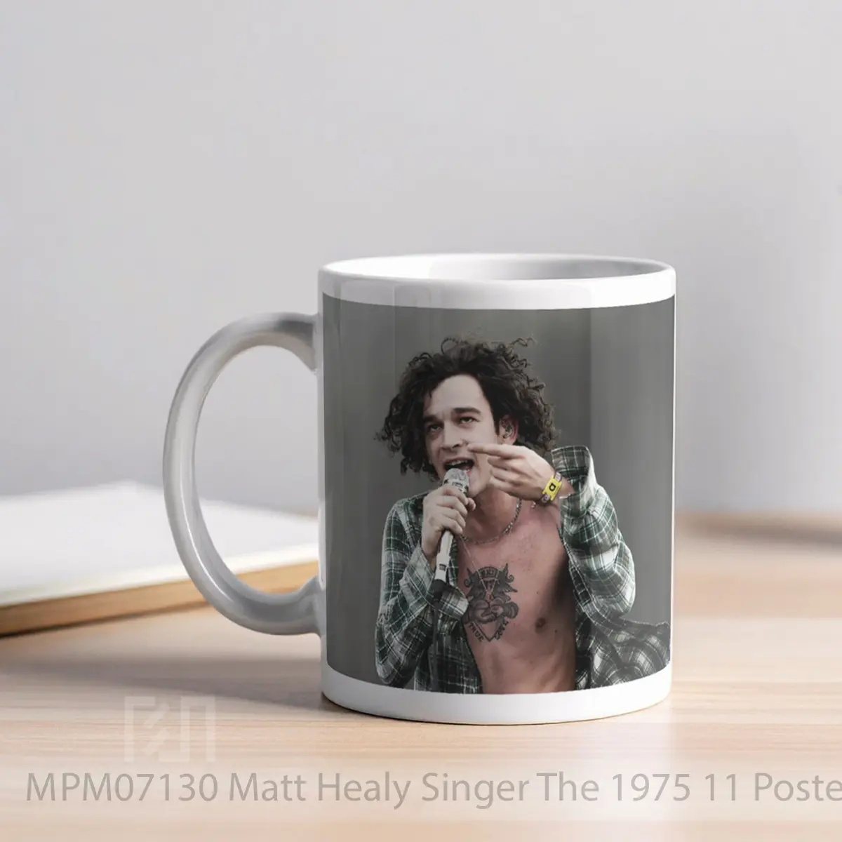 Mug Matt Healy Singer The 1975 11 MPM07130 - All-side / Desain