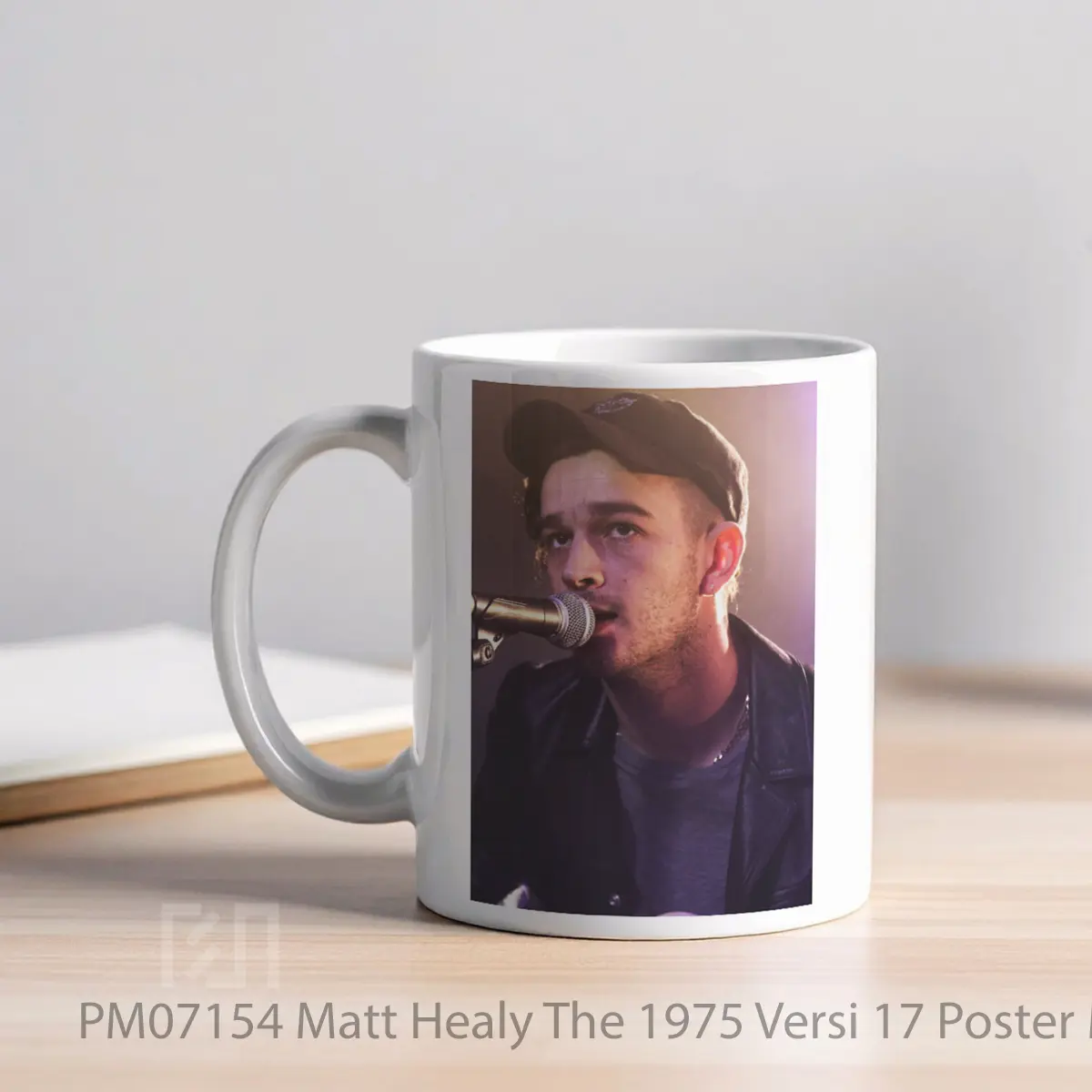 Mug Matt Healy The 1975 Versi 17 MPM07154 - All-side / Desain