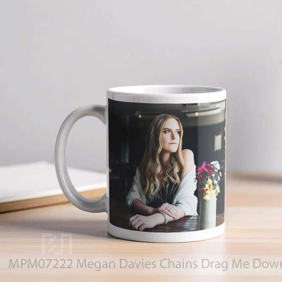 Mug Megan Davies Chains Drag Me Down Tour MPM07222 - All-side / Desain