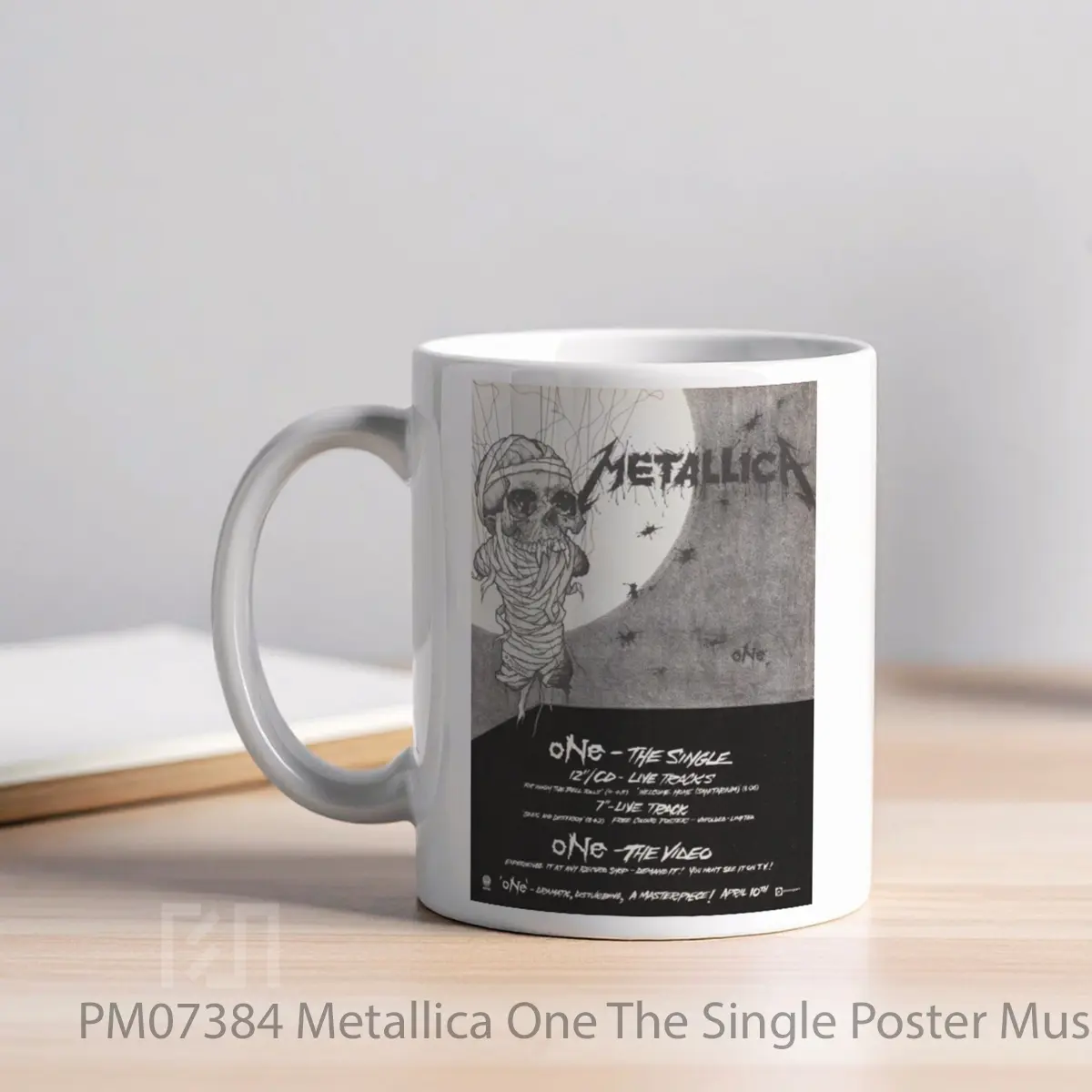 Mug Metallica One The Single MPM07384 - All-side / Desain