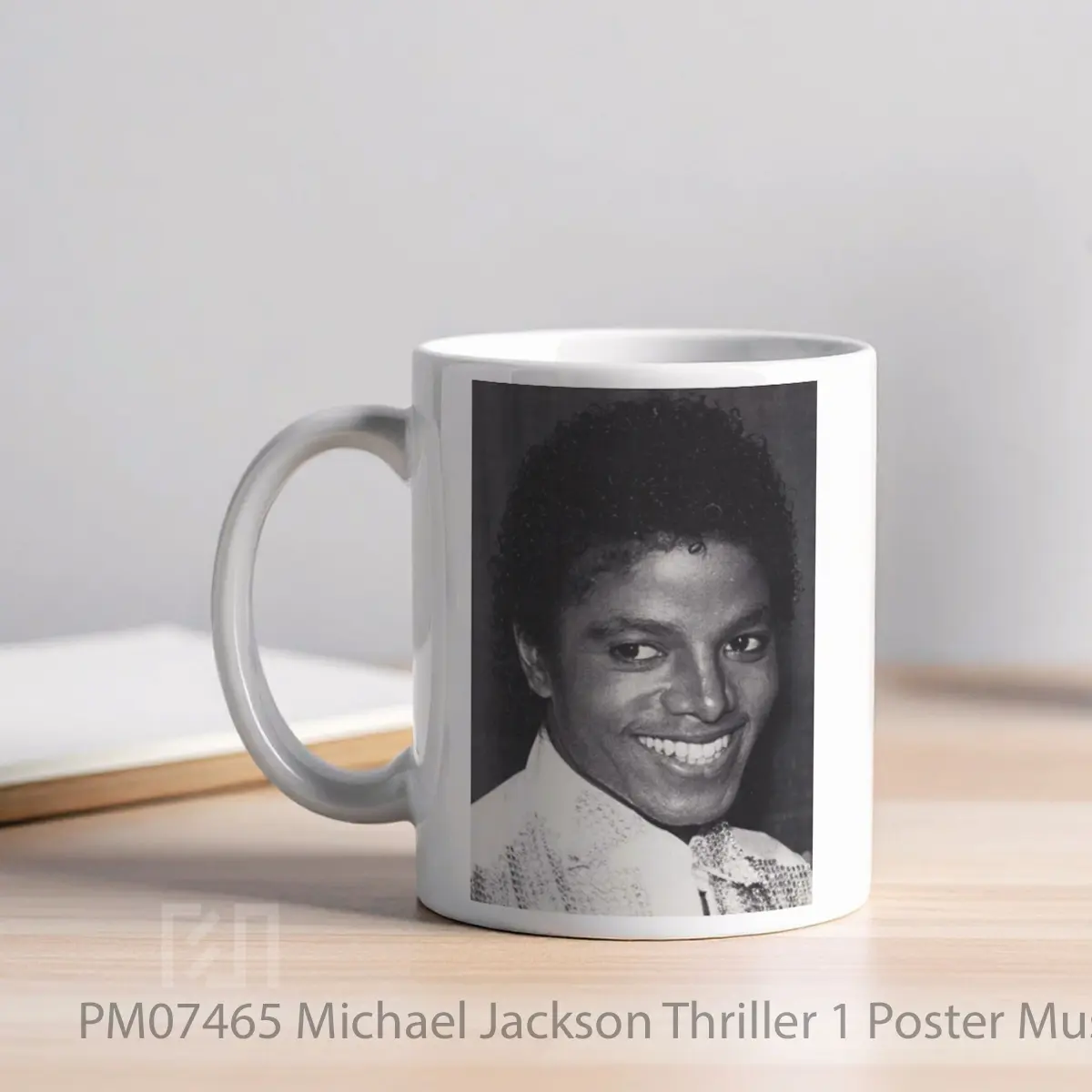 Mug Michael Jackson Thriller 1 MPM07465 - All-side / Desain