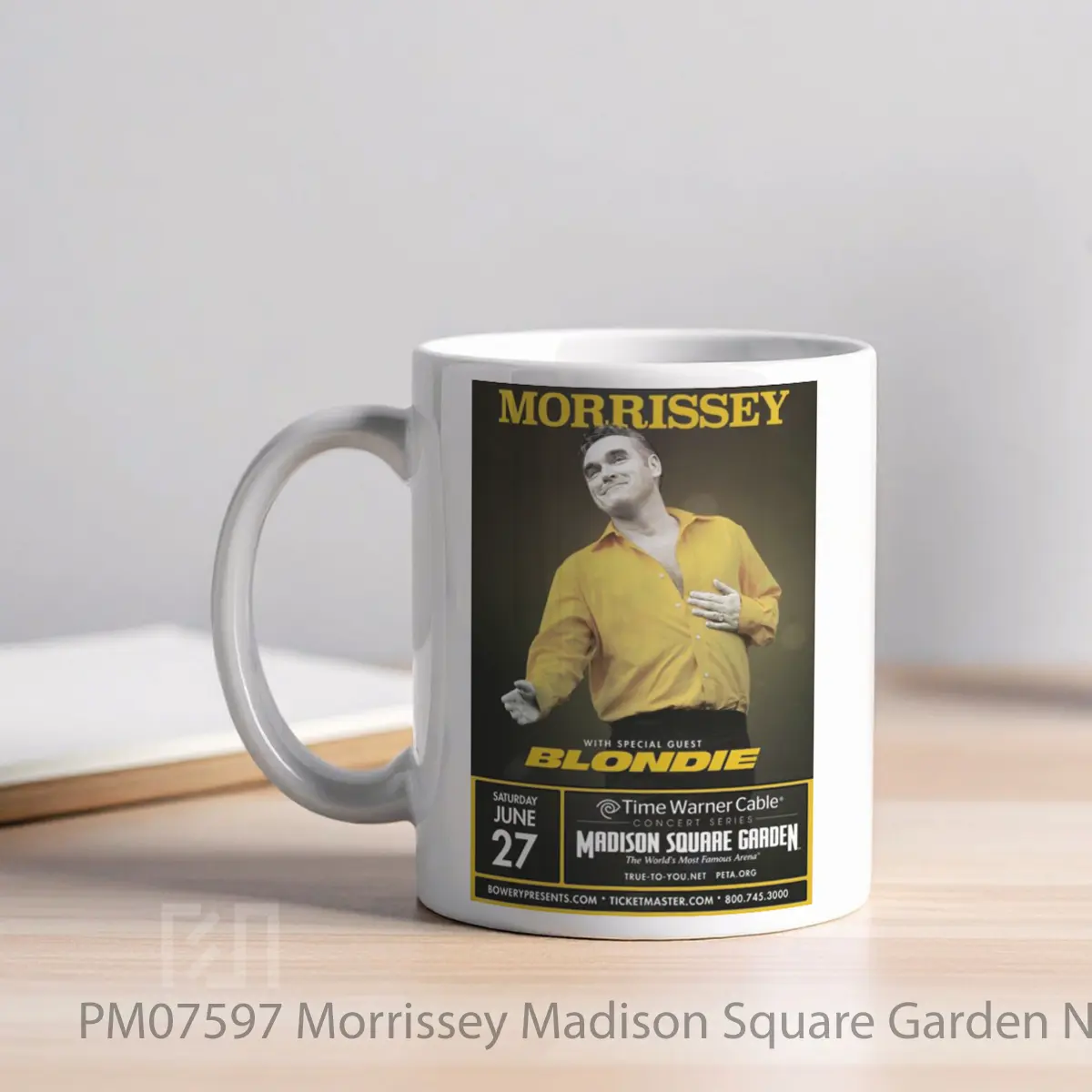 Mug Morrissey Madison Square Garden New York June 27th MPM07597 - All-side / Desain