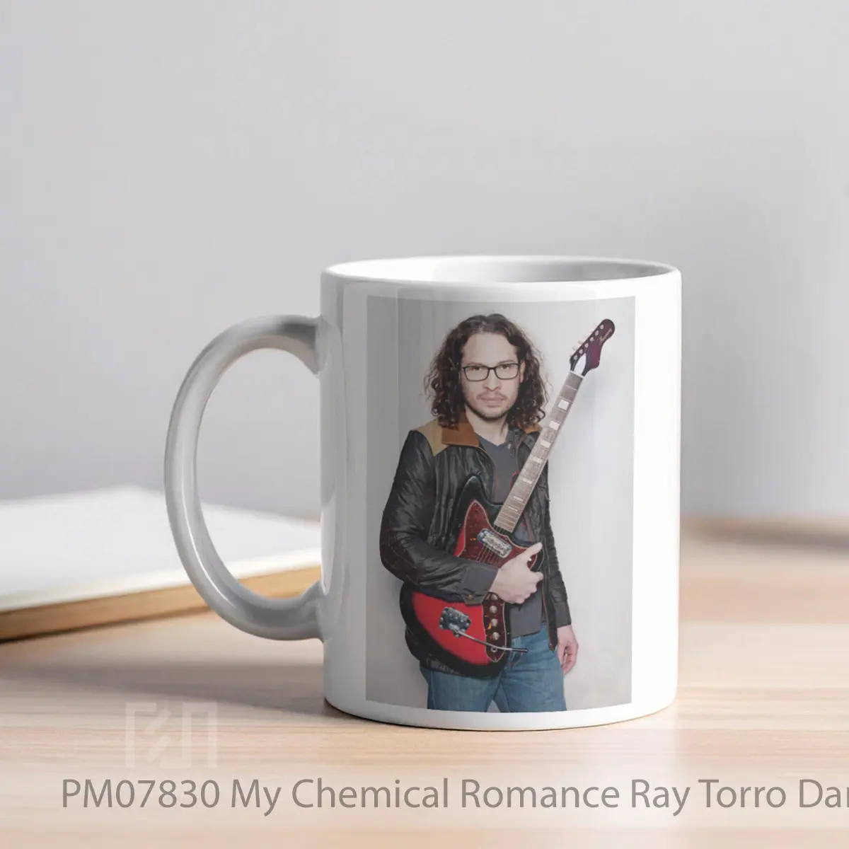 Mug My Chemical Romance Ray Torro Danger Days MPM07830 - All-side / Desain