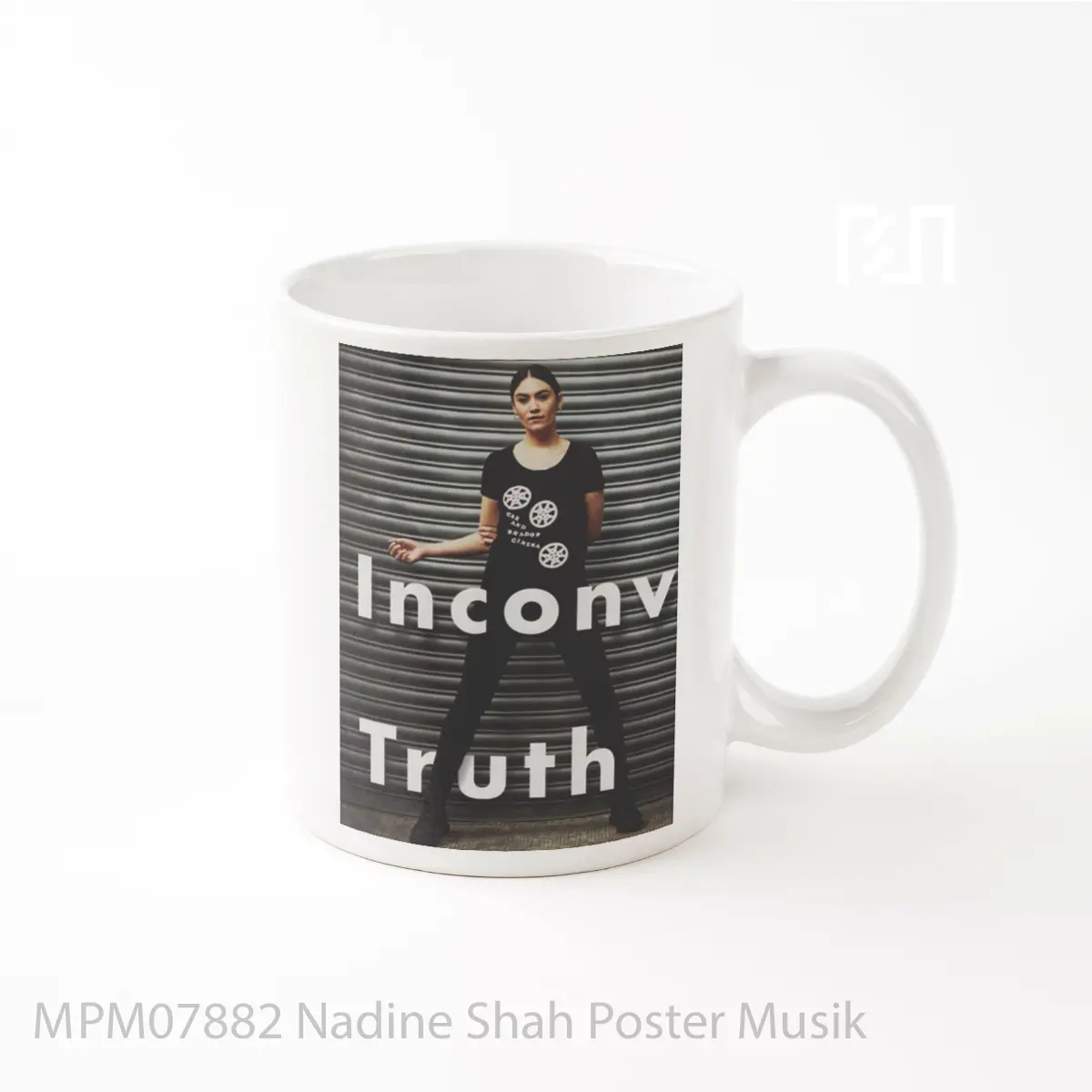 Mug Nadine Shah MPM07882