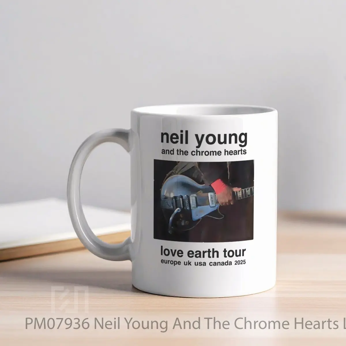 Mug Neil Young And The Chrome Hearts Love Earth World Tour 2025 MPM07936 - All-side / Desain