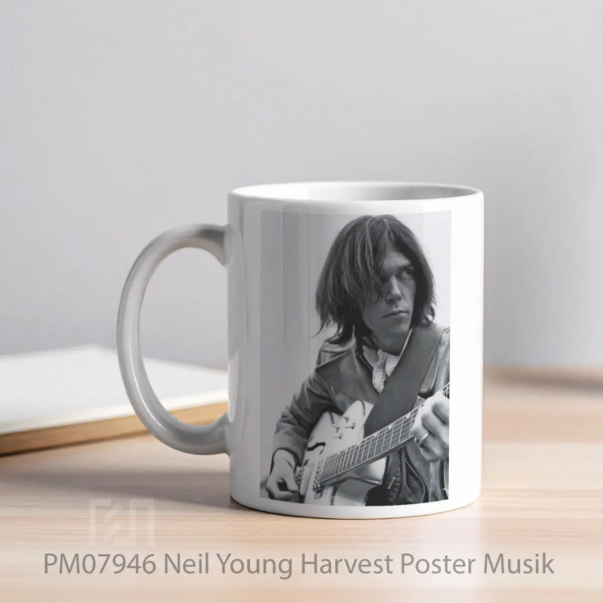 Mug Neil Young Harvest MPM07946 - All-side / Desain